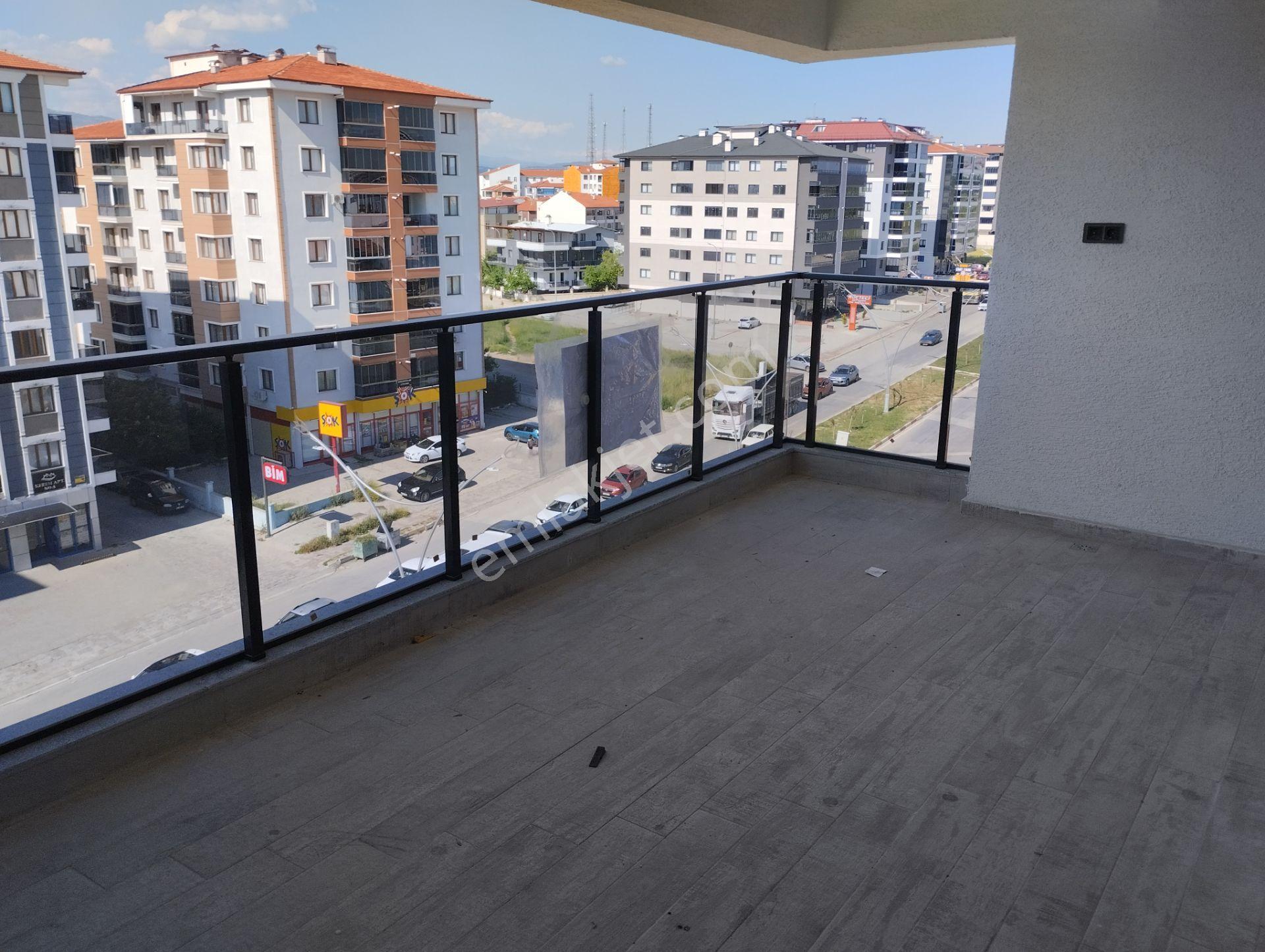İstiklal Caddesinde Alttan Isıtmalı Sahibinden Satılık Daire - Görsel 2