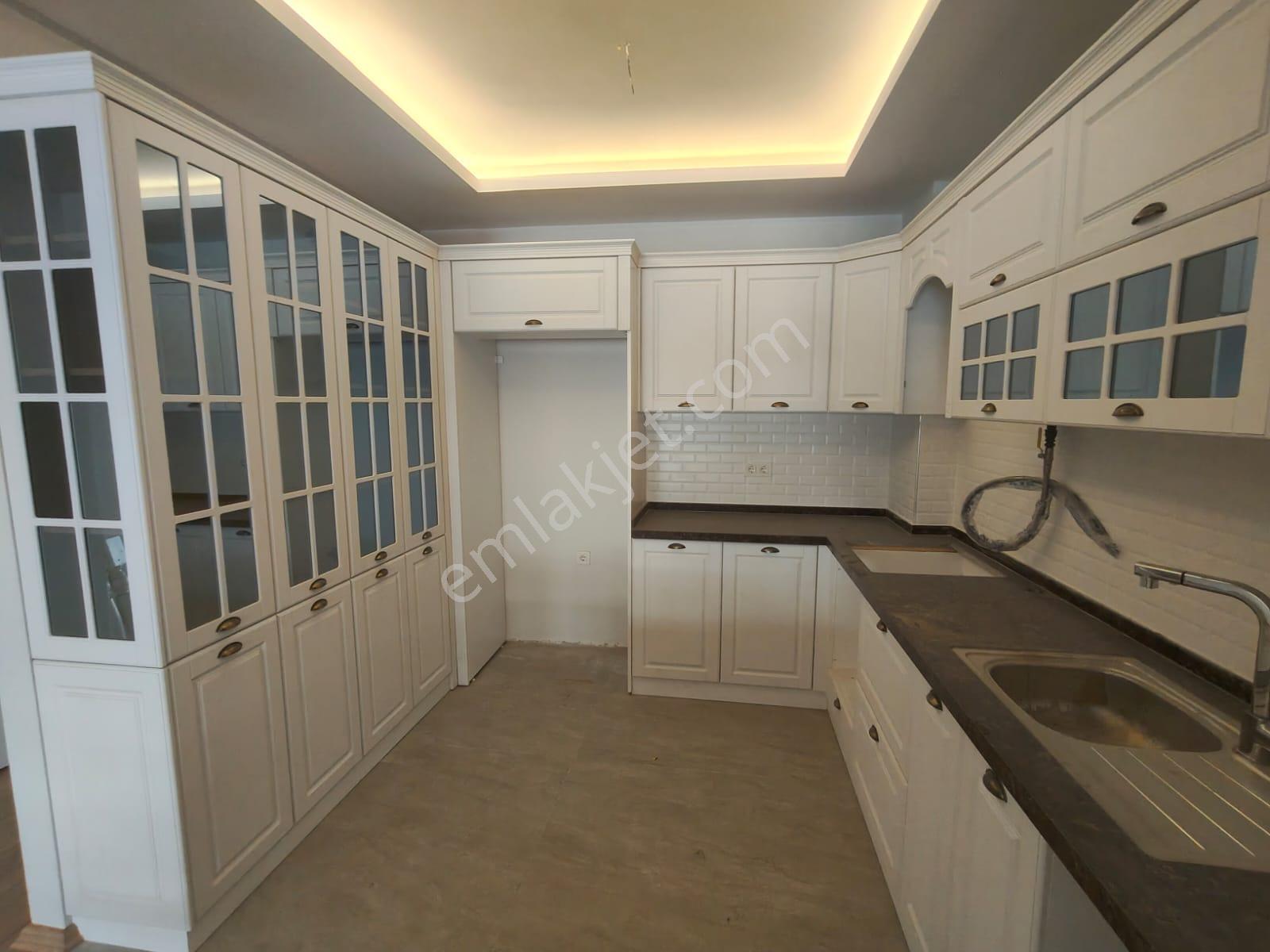 Menderes Turyap'tan Kasımpaşa Mh. Kiralık 3+1 Sıfır Daire - Görsel 16