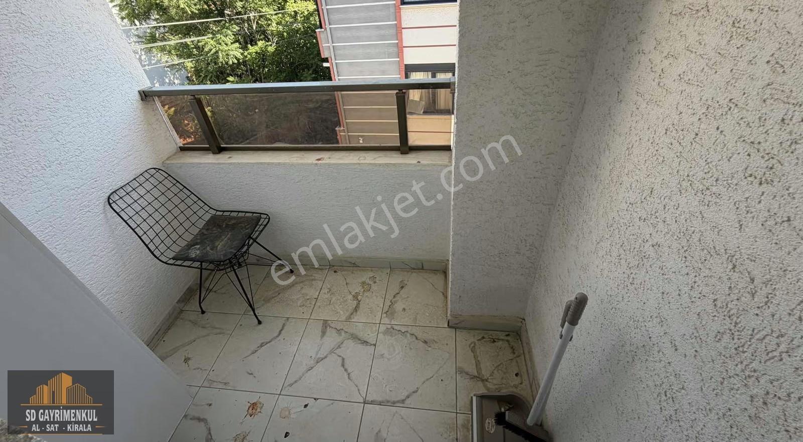 Gömeç Mithatpaşa Mahallesinde Eşyalı Kiralık Daire - Görsel 6