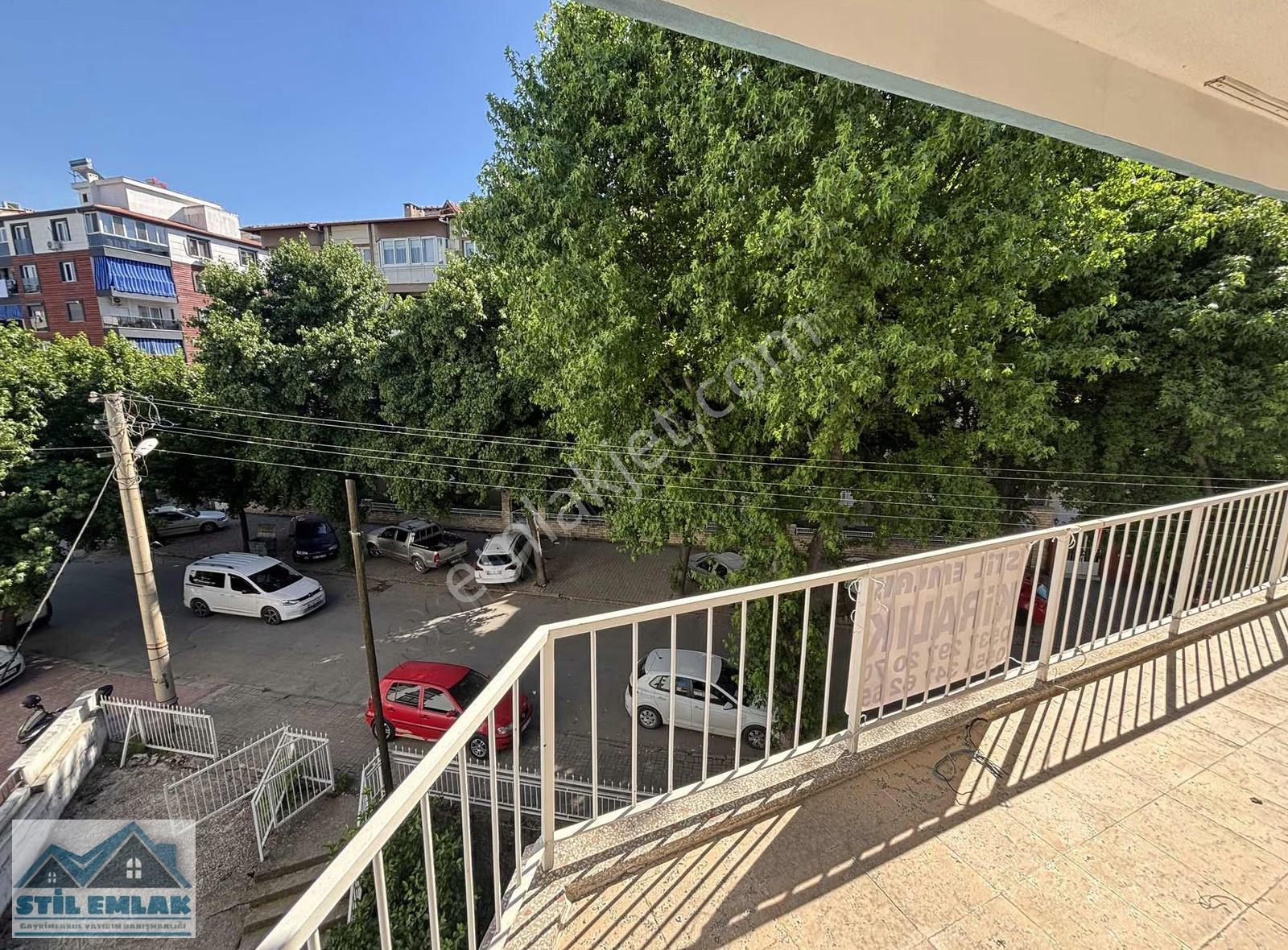 Salihli Kiralık 4+1 Daire Sağlık Mahallesi - Görsel 24