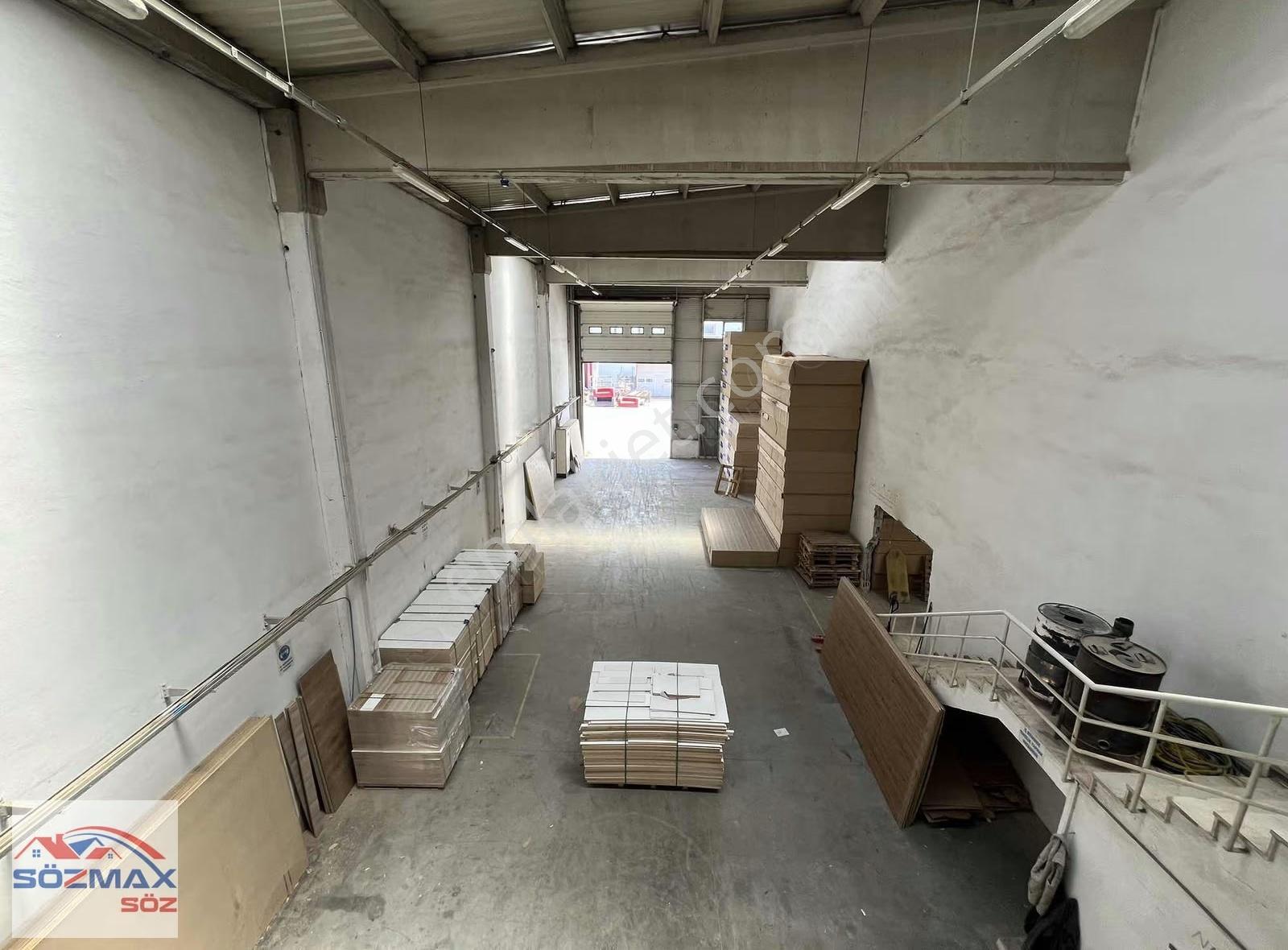 Mobilya Kent'te 400 M2 Hazır Kiracılı Satılık Dükkan - Görsel 9