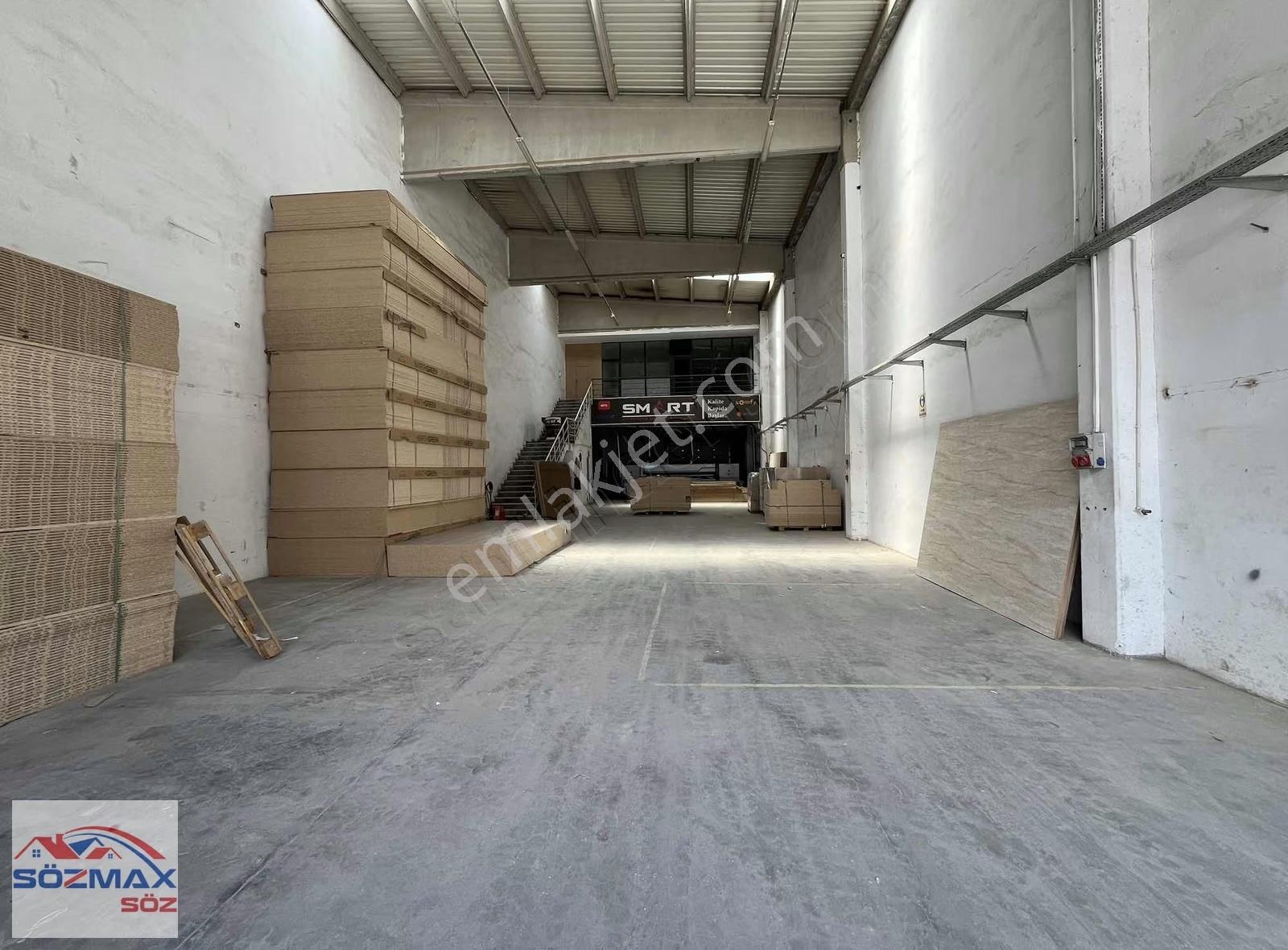 Mobilya Kent'te 400 M2 Hazır Kiracılı Satılık Dükkan - Görsel 4