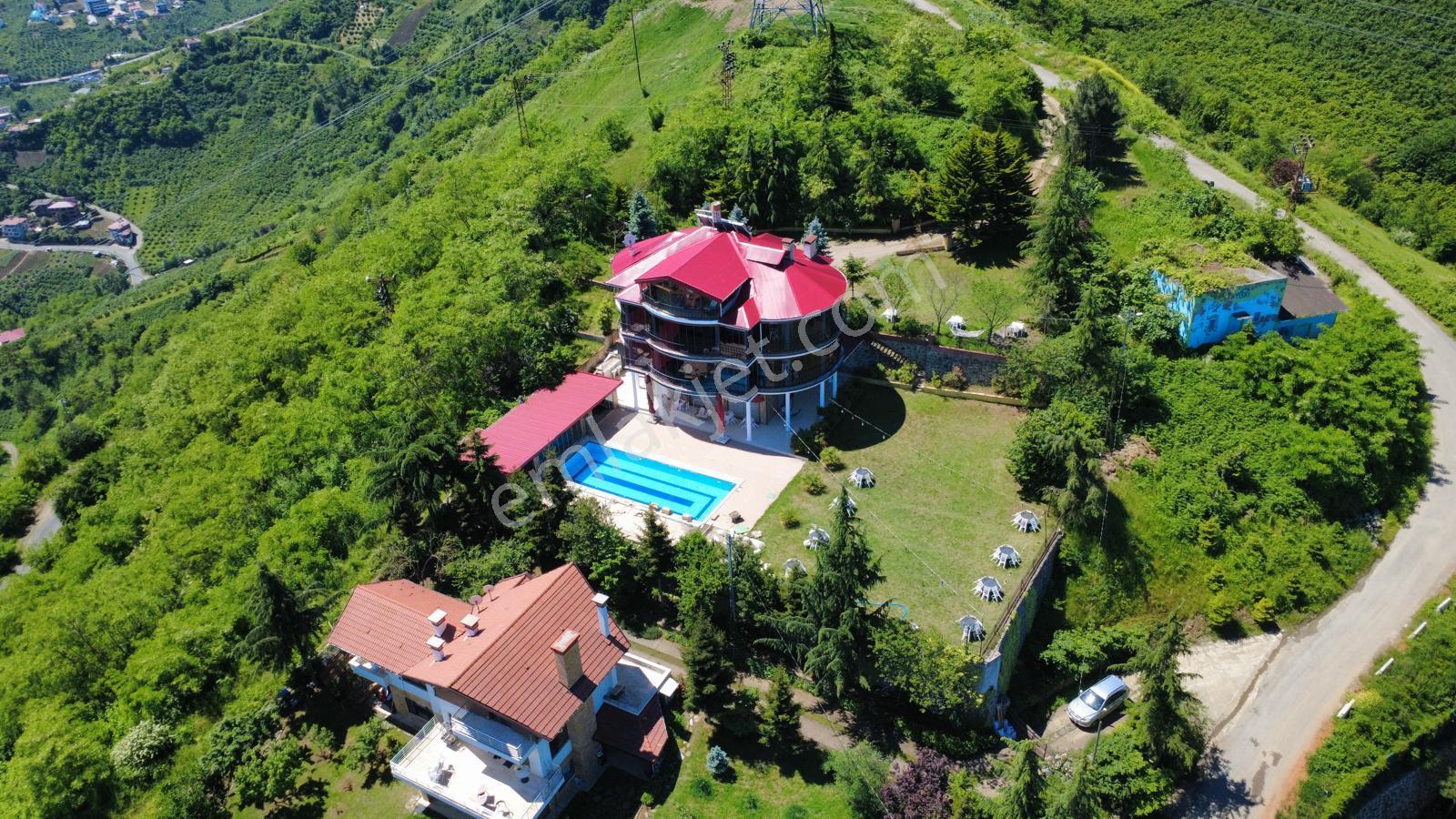 Trabzon'da Satılık Havuzlu Villa - Görsel 3