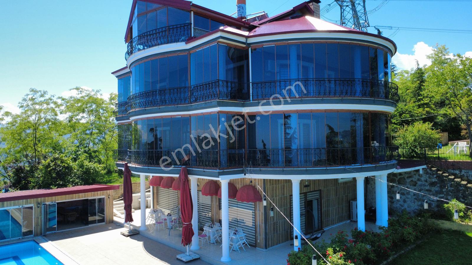 Trabzon'da Satılık Havuzlu Villa - Görsel 4