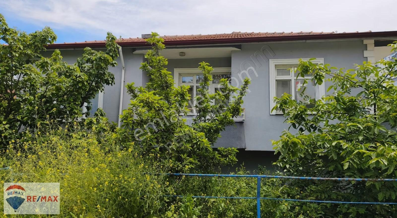 Harmanlar Mah Köşe Parsel Satılık 3+1 Müstakil Ev - Görsel 35