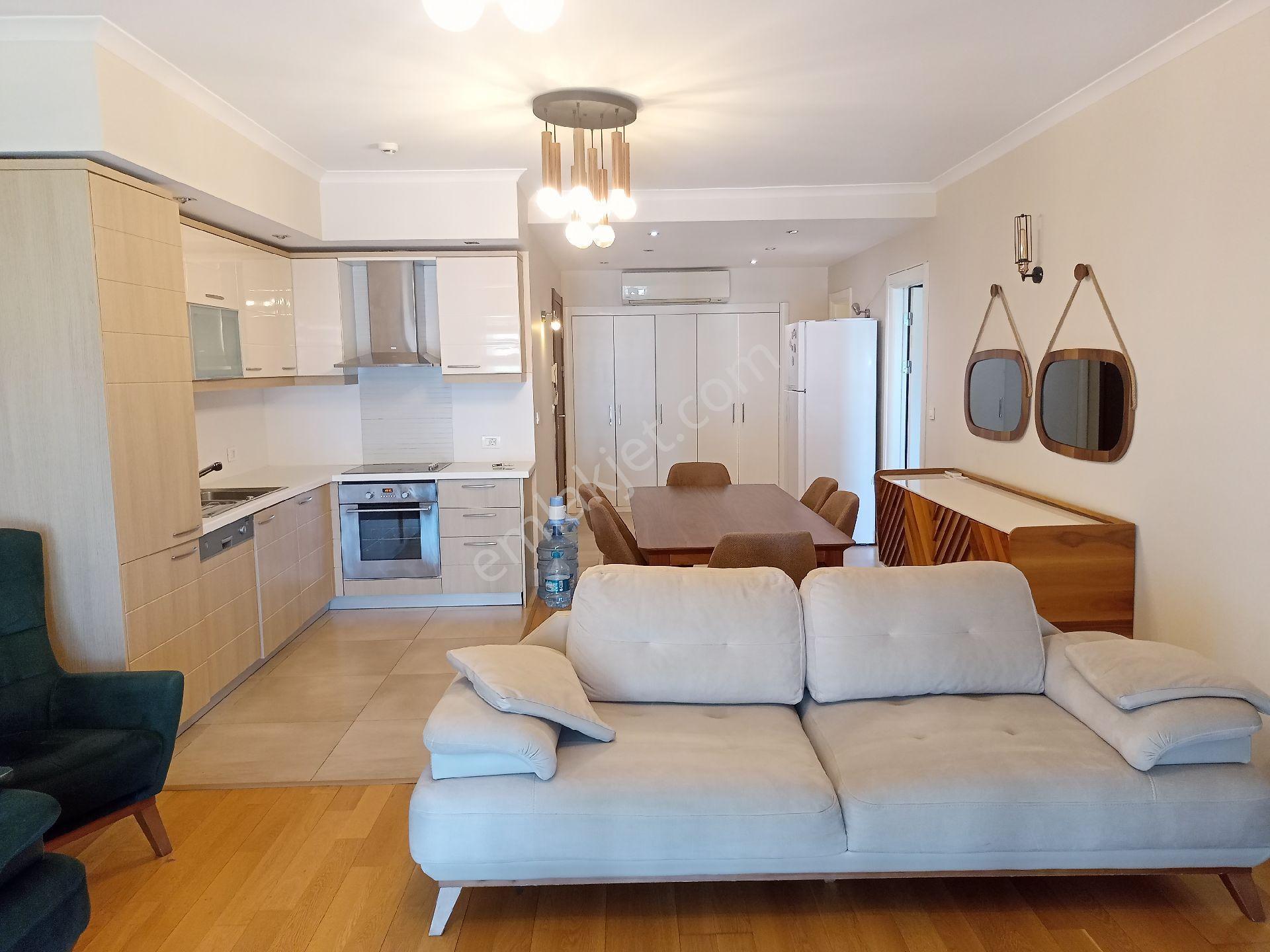 Beylikduzu Xumhuriyet _ Full Esyali 1+1 Metrobüse Cok Yakin _ 35.000 - Görsel 30