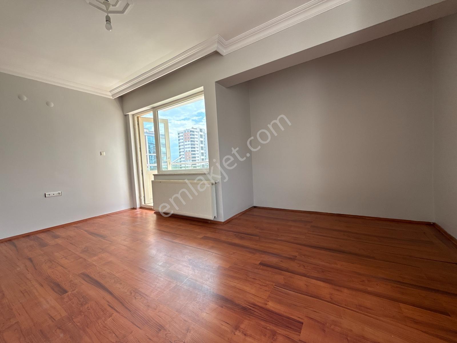 Cağaloğlunda Kaçırılmayacak Fırsat Geniş 3+1 Kiralık Daire - Görsel 20