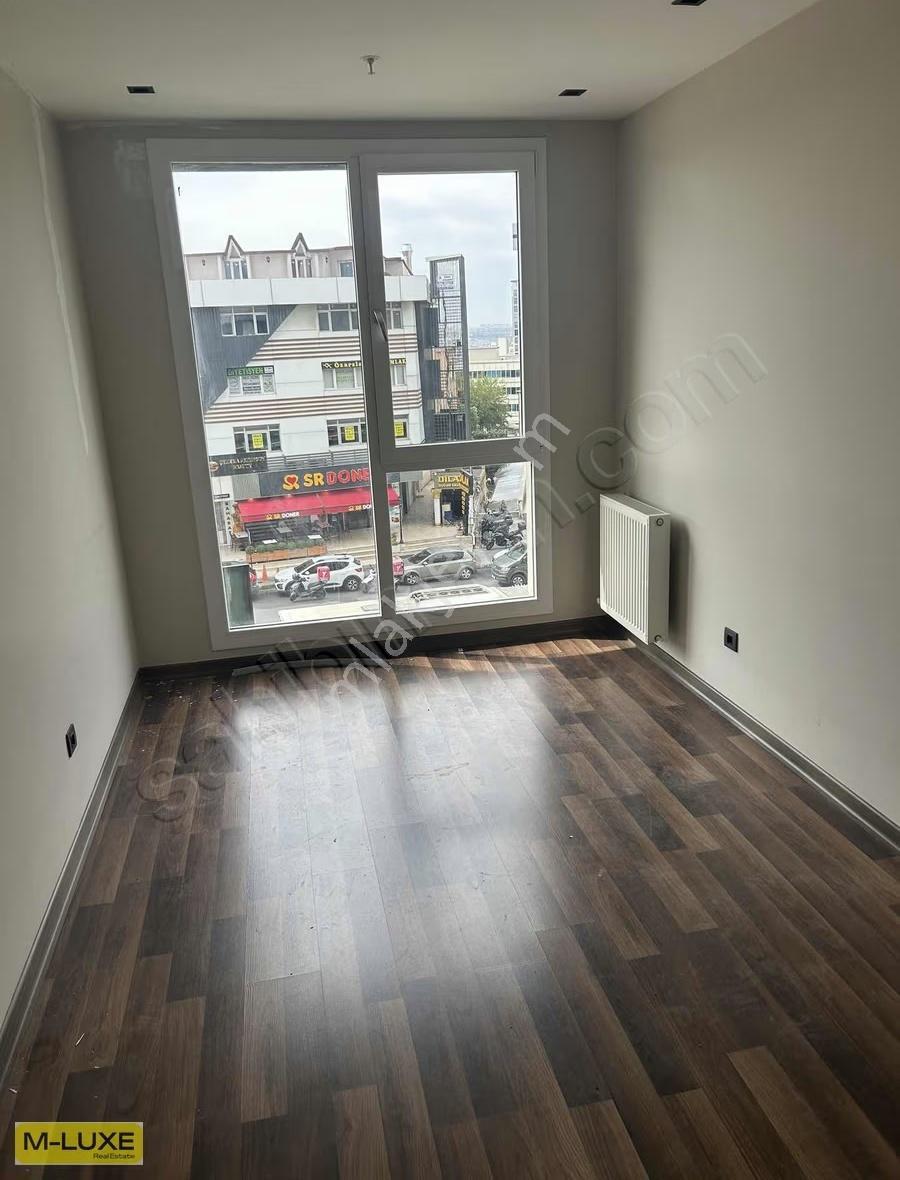 Meydan Halkalı Ofis Bloğunda Kiralık 2+1 - Görsel 19