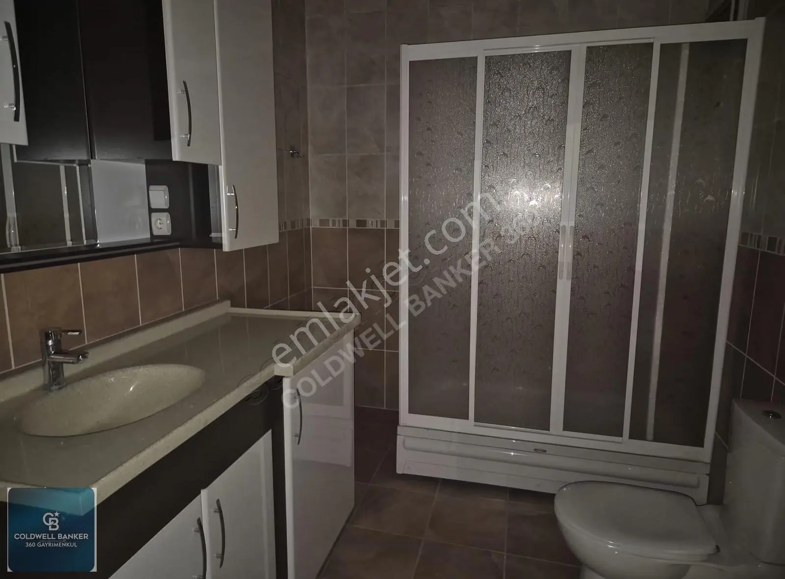 Alaşehir İstasyon Mh Satılık 6+2 400 M2 Geniş Çatı Dubleksi - Görsel 4