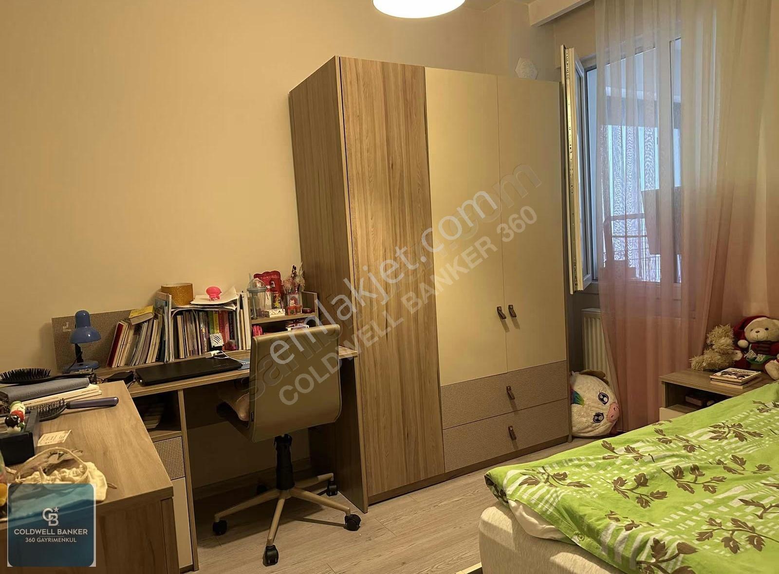 Karşıyaka Dedebaşında Yeni, Otoparklı Kiralık Daire - Görsel 24