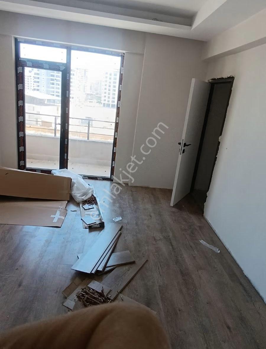 Yüz Akı Caddesinde Satılık 4+1 Daire!!! - Görsel 19
