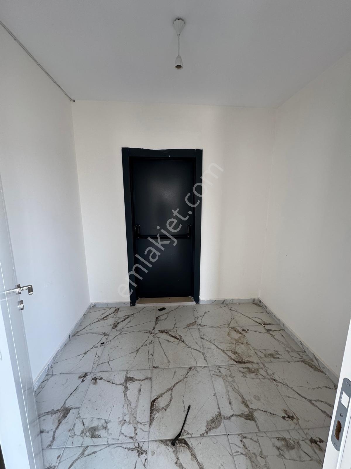 Çarkıparede 2+1 Açık Mutfak Doğalgazlı Stadyuma Yakın Kiralık Daire - Görsel 7