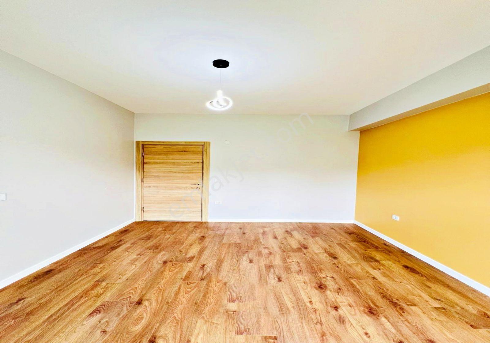Metrobüse 10dk! Tam Donanımlı Site İçi Krediye Uygun 2+1 Daire - Görsel 21