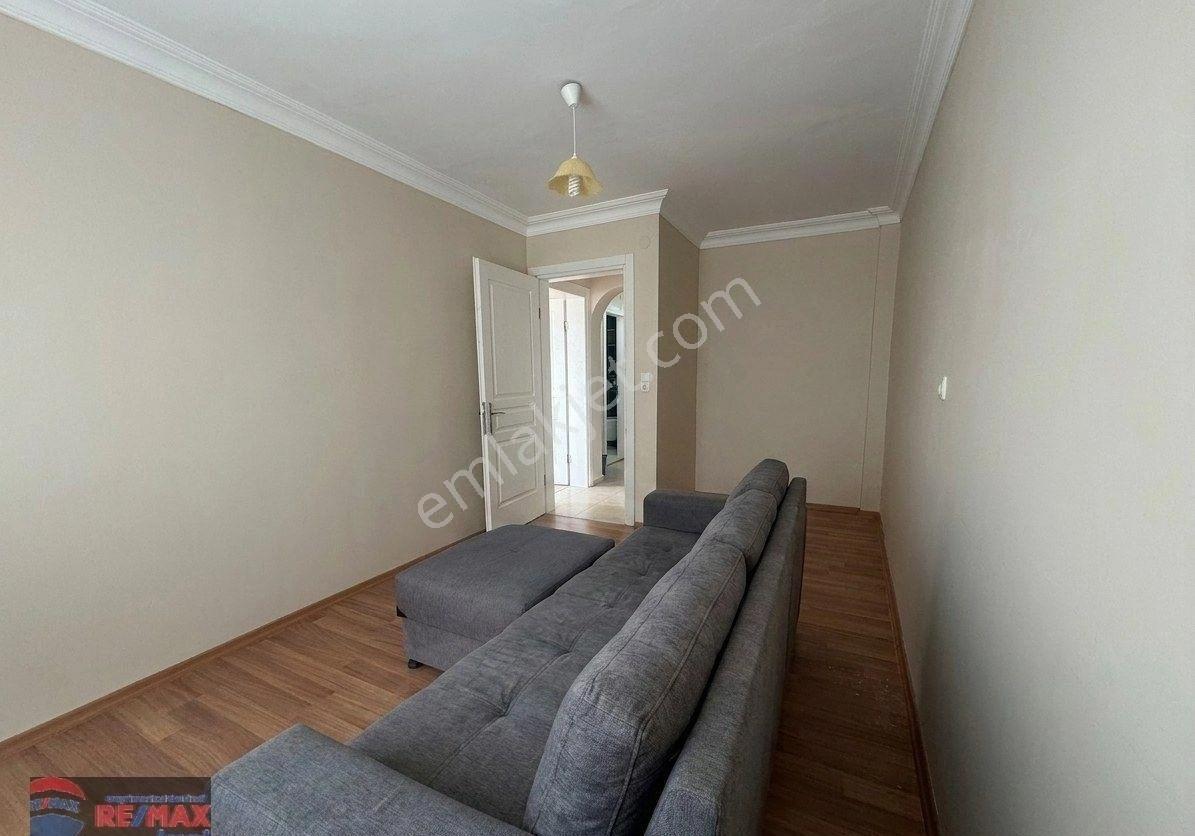 Re/max İnci'den Kuva-i Milliye Mah. Kiralık 4+2 Bahçeli Müstakil Ev - Görsel 25
