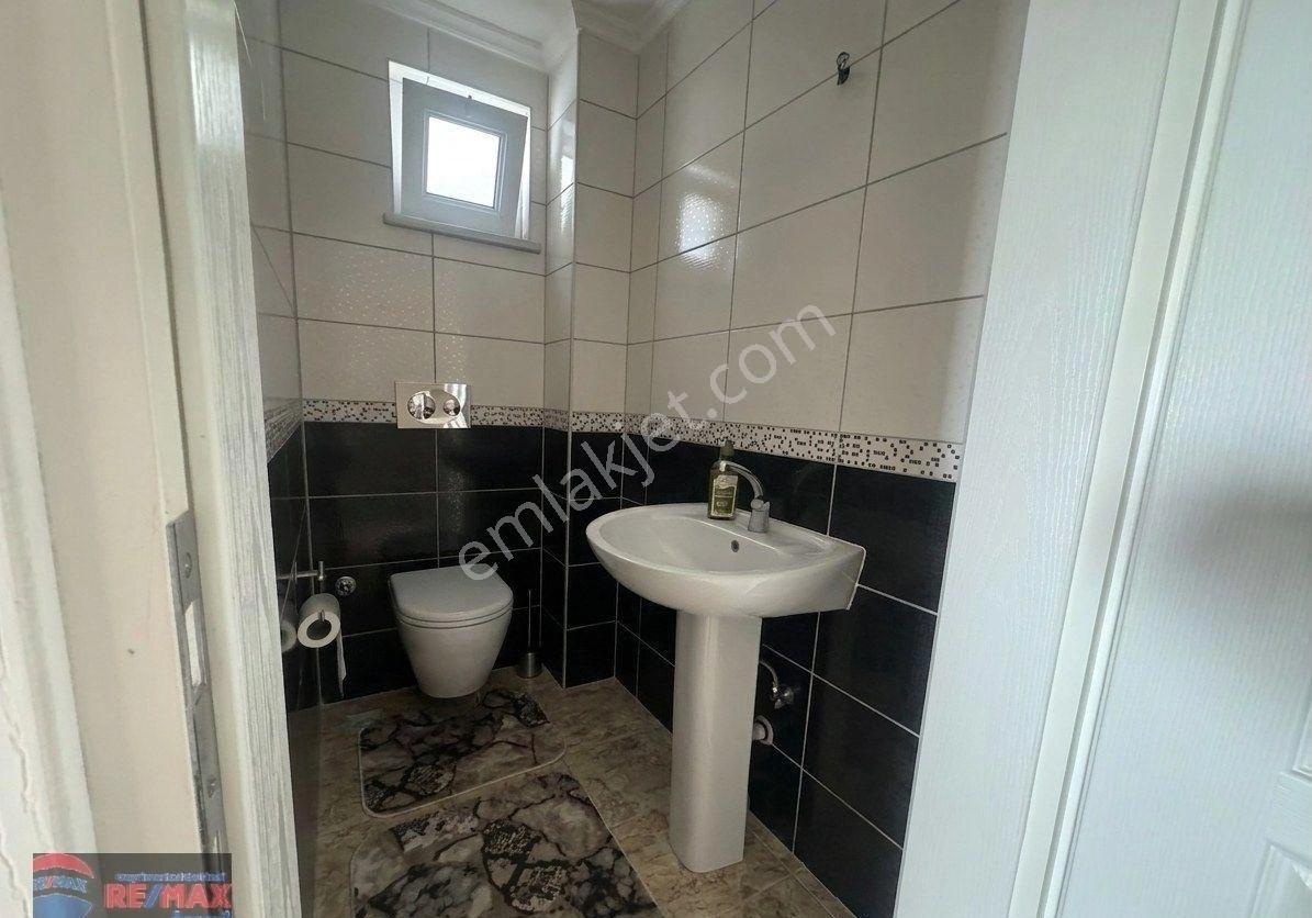 Re/max İnci'den Kuva-i Milliye Mah. Kiralık 4+2 Bahçeli Müstakil Ev - Görsel 20