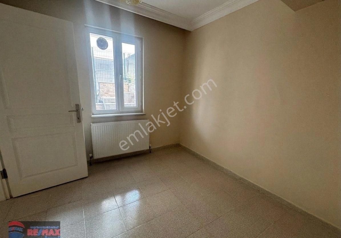 Re/max İnci'den Kuva-i Milliye Mah. Kiralık 4+2 Bahçeli Müstakil Ev - Görsel 30