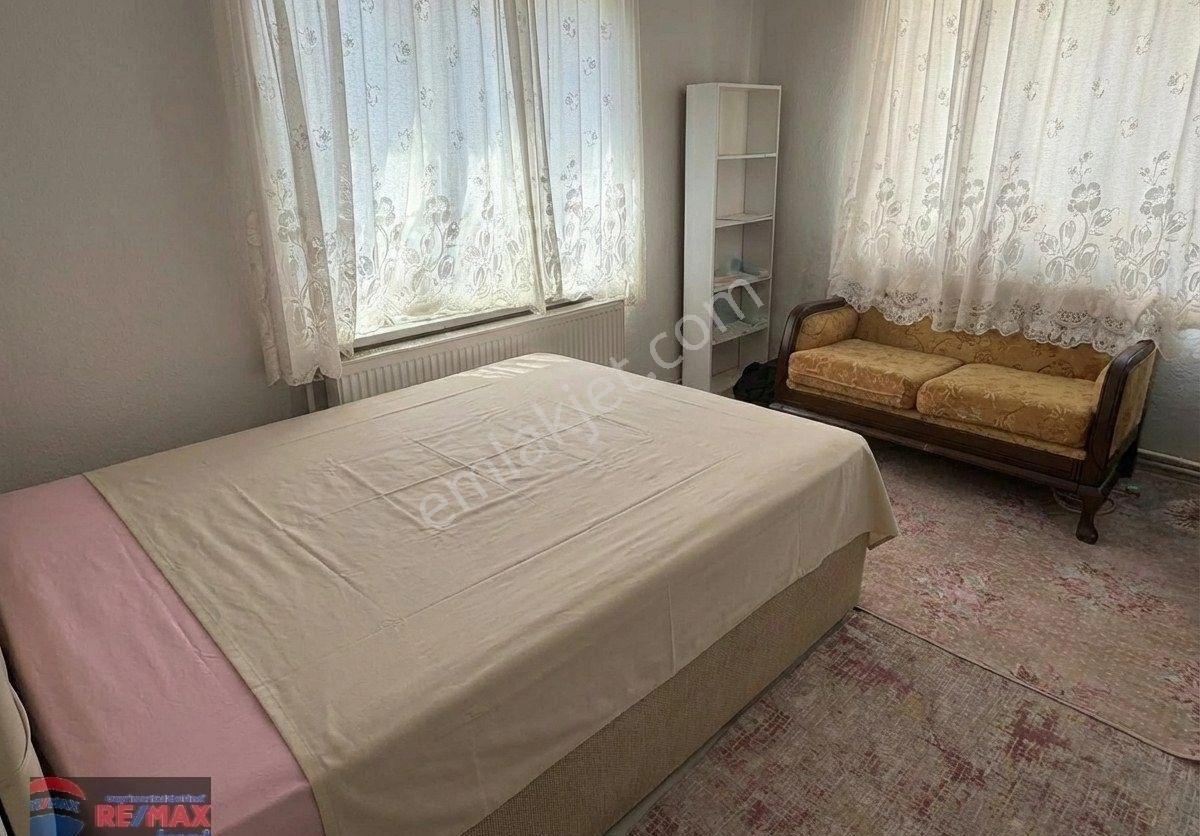 Re/max İnci'den Karesi Mirzabey'de Satılık 3 Katlı Teraslı Bina - Görsel 6
