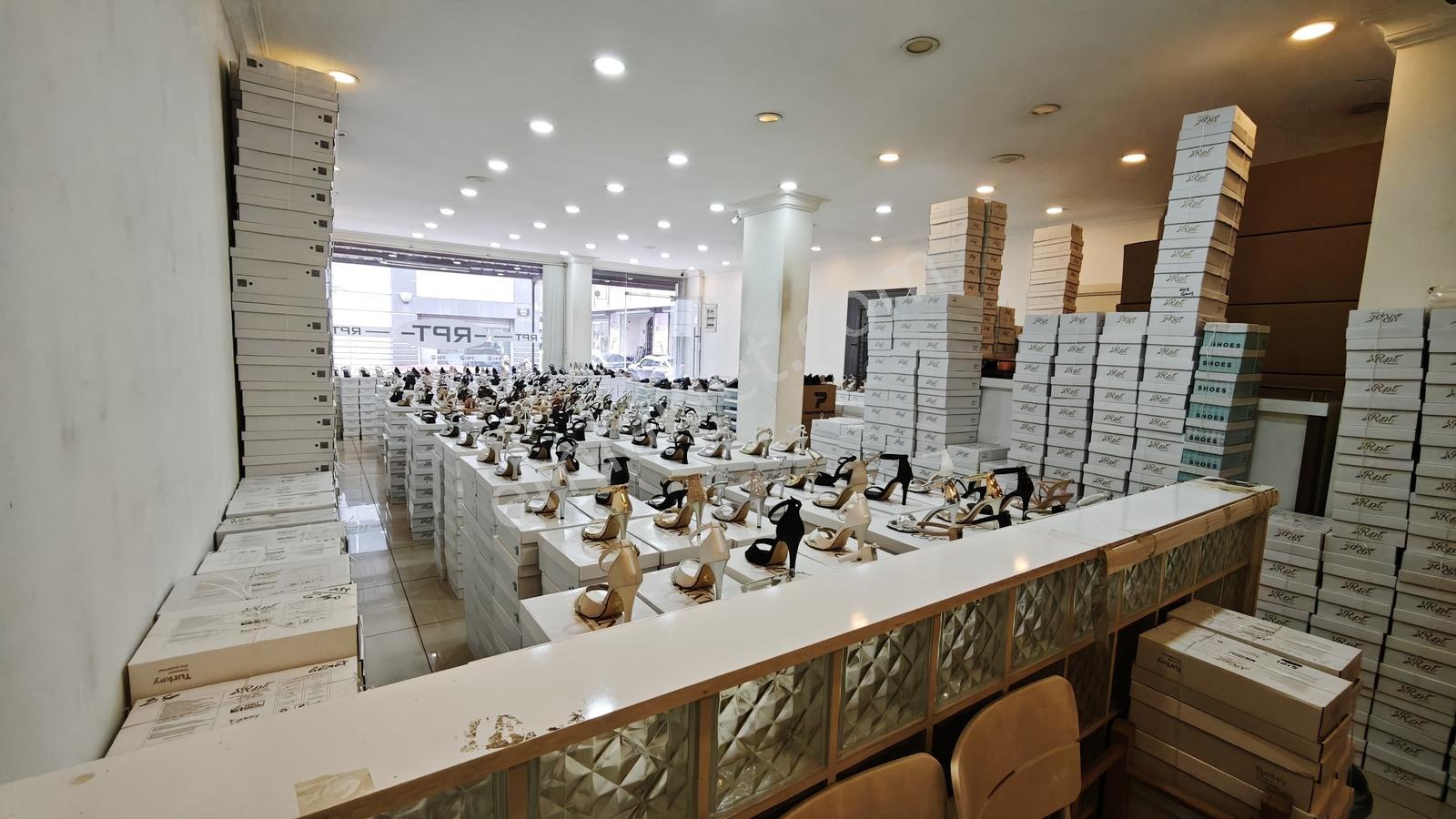 Ayakkabıcılar Sitesi'nde Yüksek Kira Getirili Satılık 2 Bina - Görsel 6