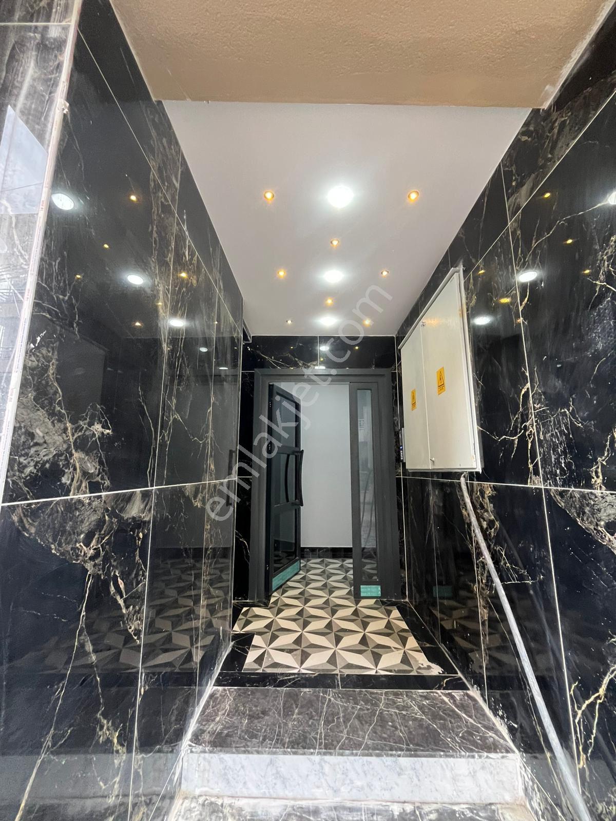 Kuşadası Davutlarda Satılık Deniz Manzaralı Dubleks Daire - Görsel 13