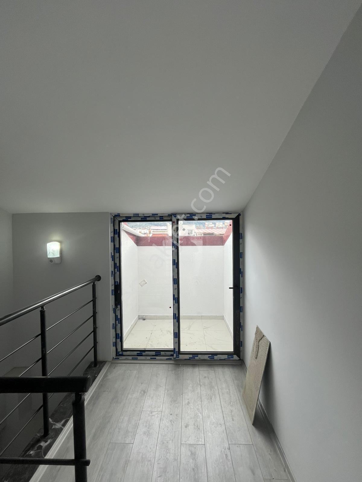 Kuşadası Davutlarda Satılık Deniz Manzaralı Dubleks Daire - Görsel 6