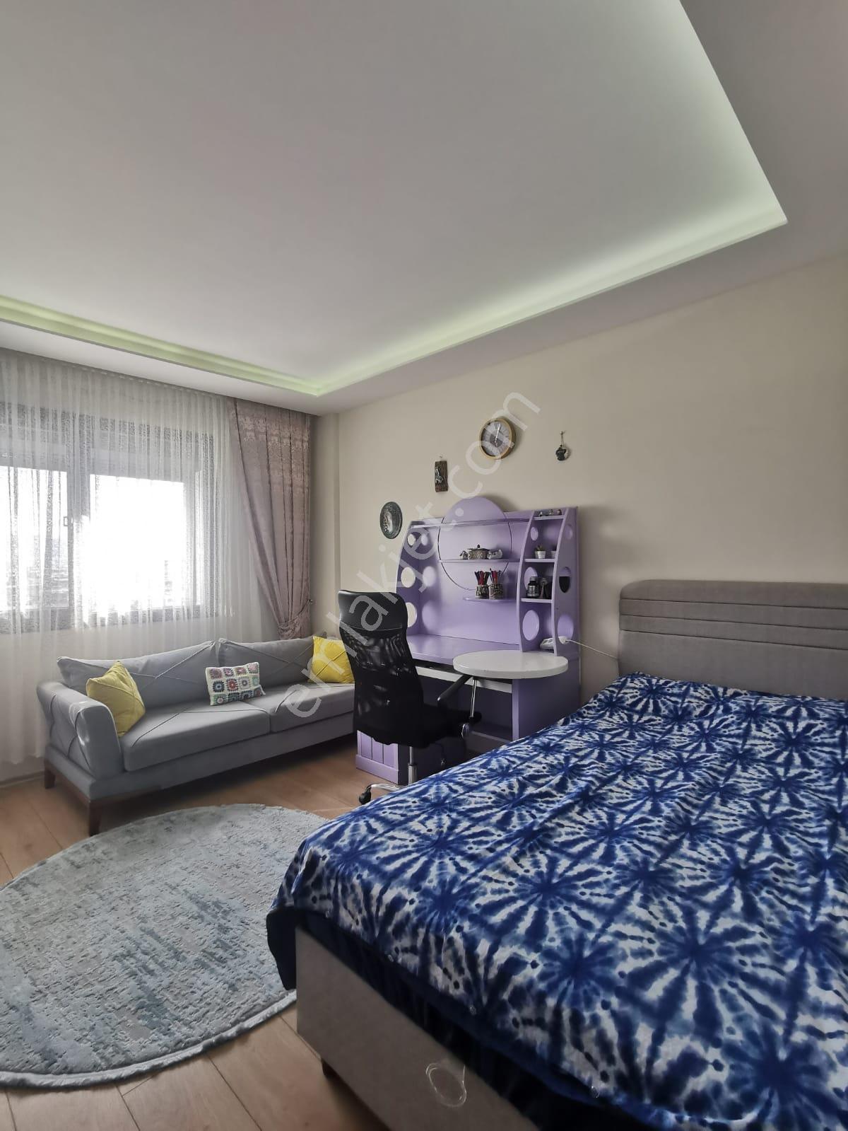 Buca Yenigün Mah. Lüks Site İçerisinde Havuzlu 3+1 Satılık Daire - Görsel 22