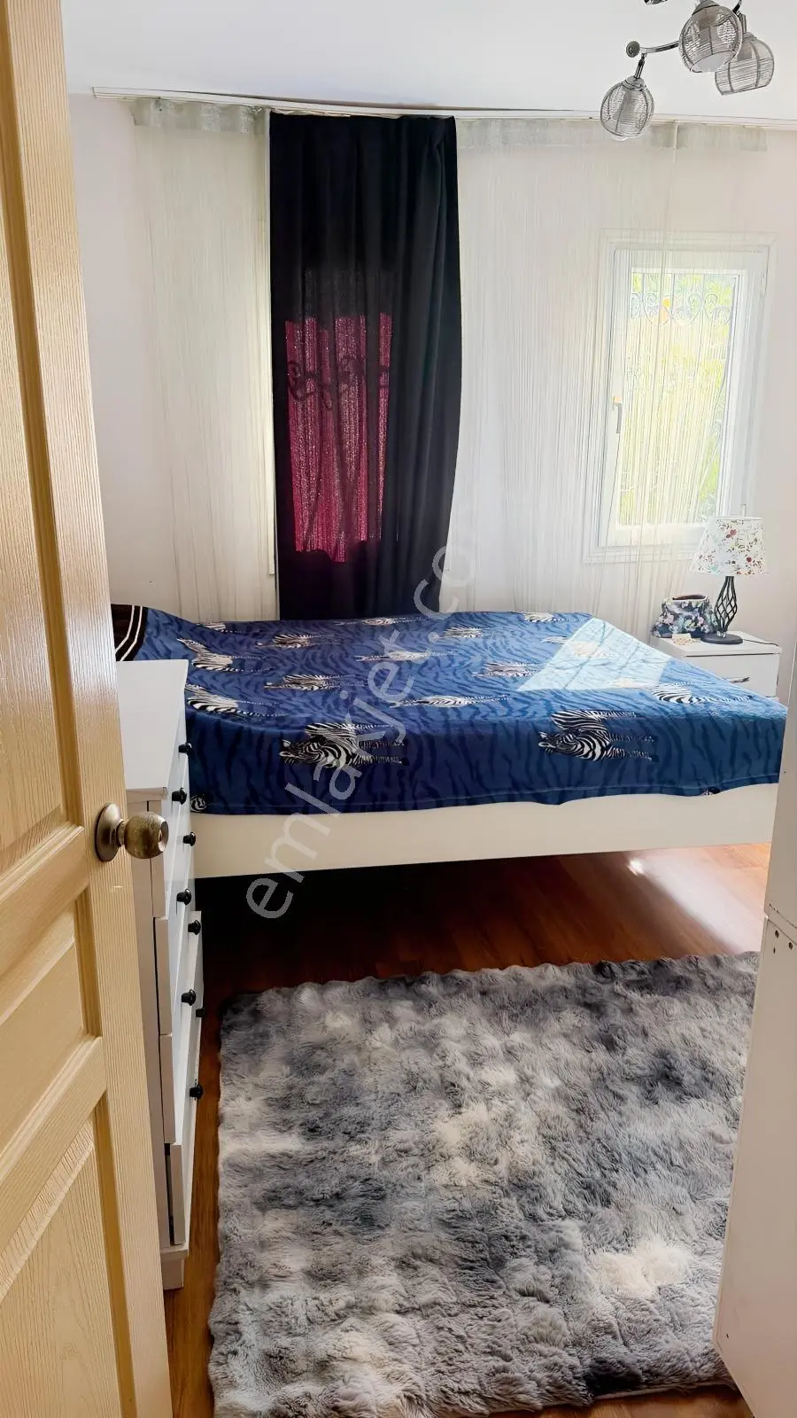 Çamlı Dört Mevsim Sitesinde 3+1 Kiralık Müstakil Villa - Görsel 11
