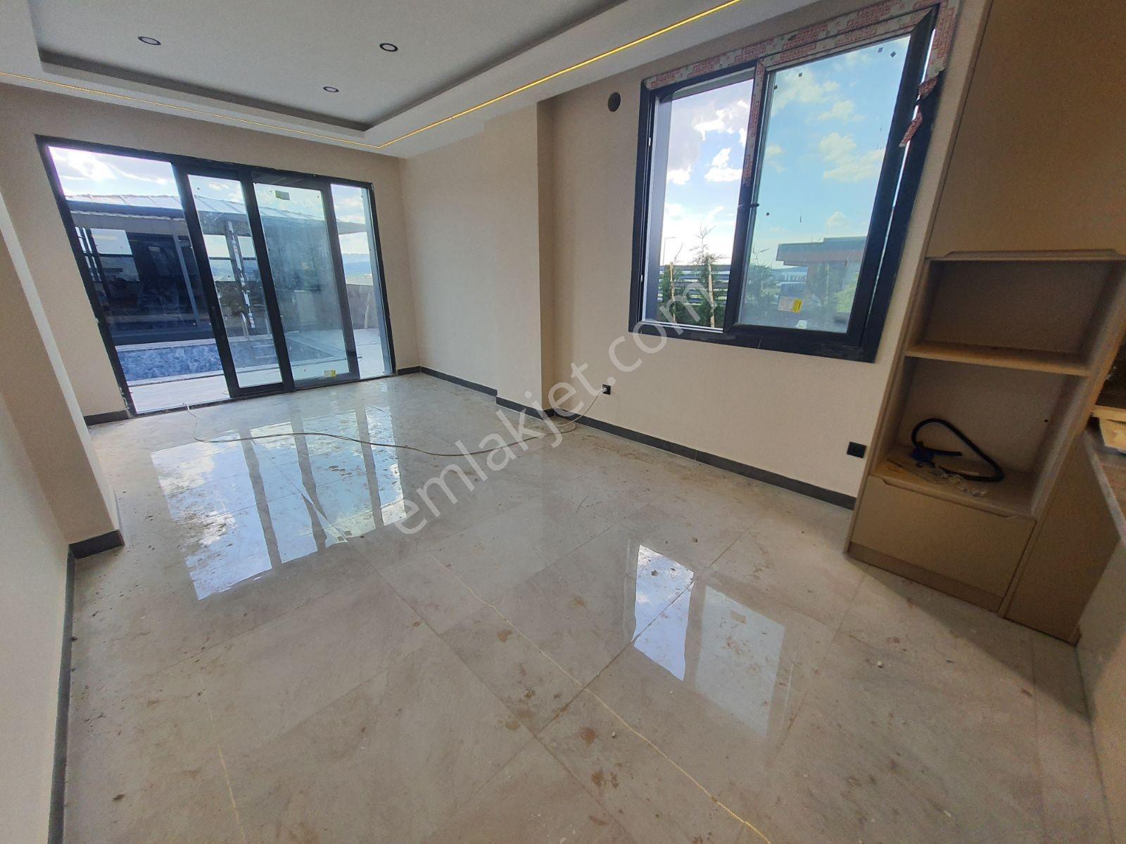 Öznur Emlak'tan Çamlıyayla'da Satılık Villa - Görsel 35
