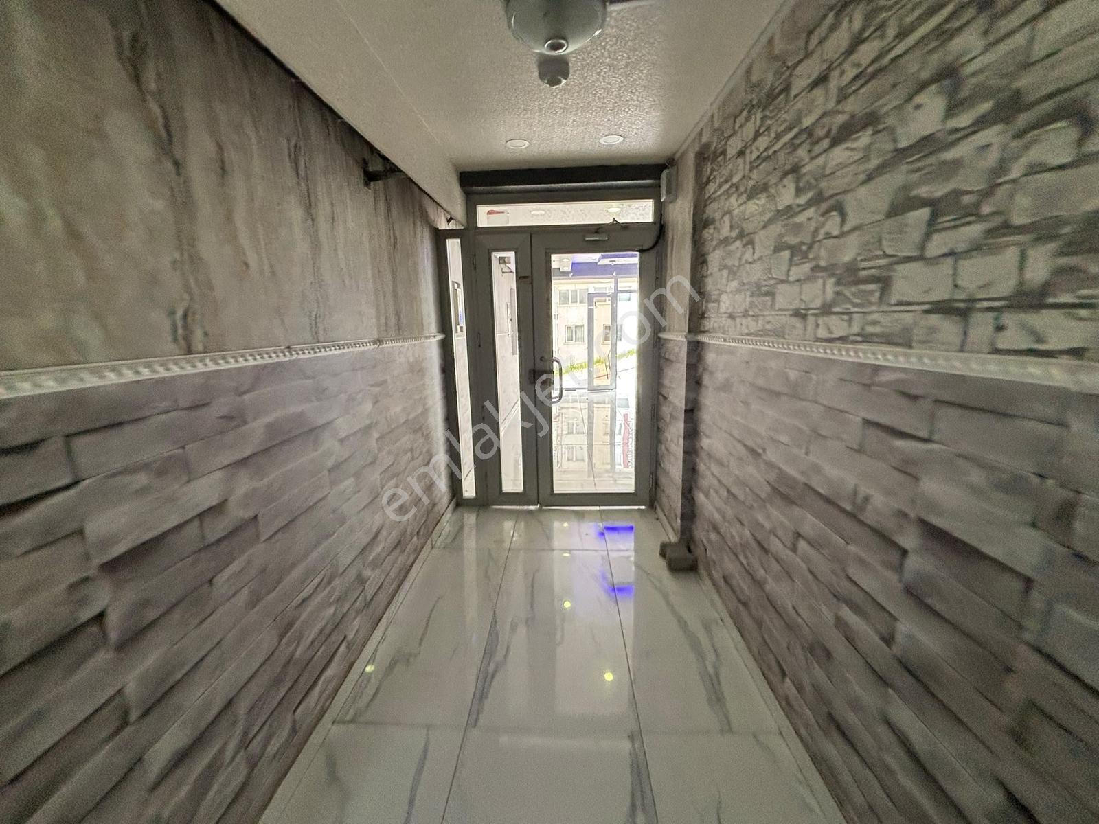 Yılmazer'den Haftanın Fırsatı! Ful Yapılı Çift Balkon F.çelik'de - Görsel 2