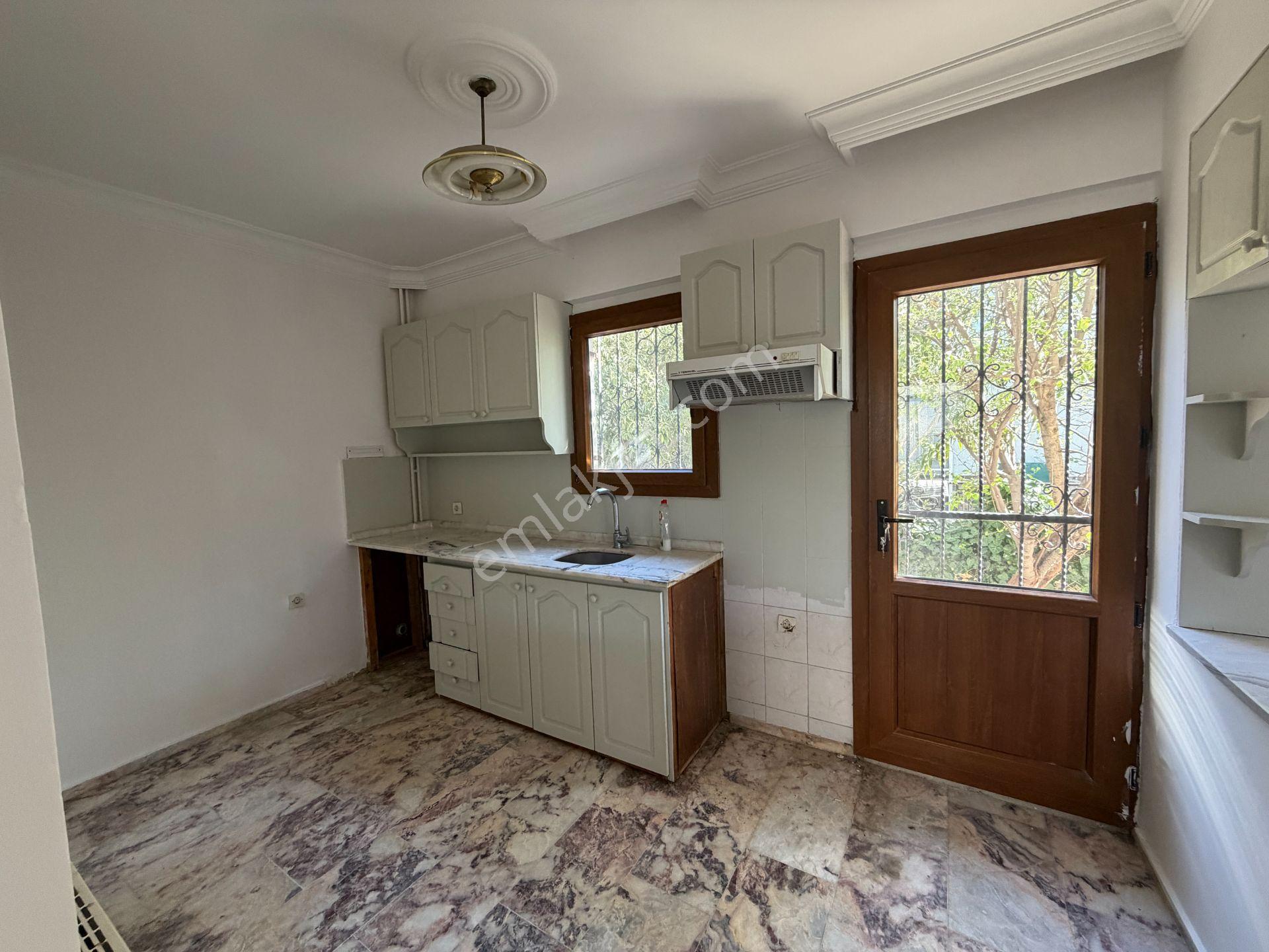 Balıkesir Ayvalık Camlık Ta Satılık Mustakil Villa. - Görsel 4