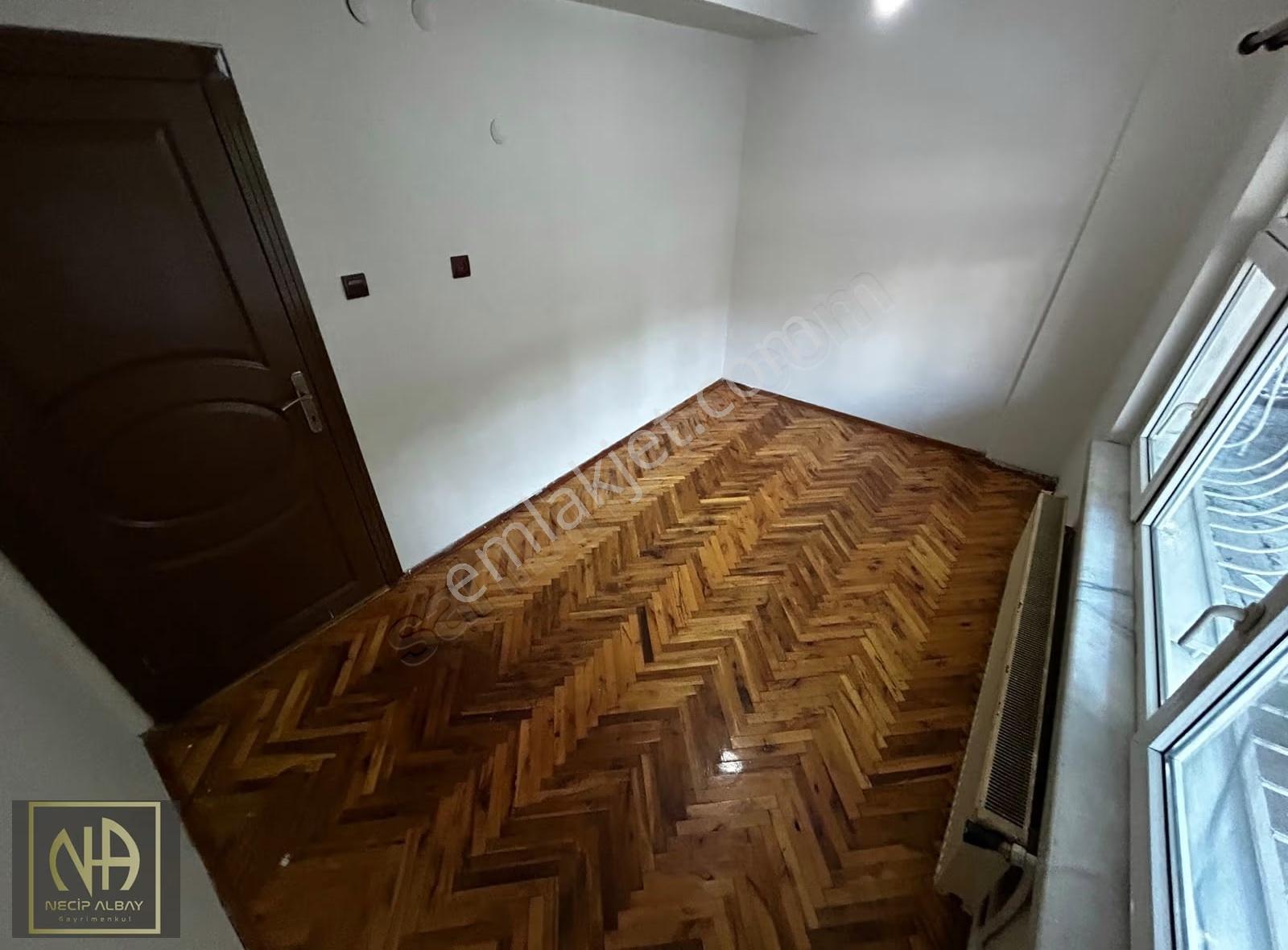 Merkezi Konumda! Esentepe Ufuk Sokak'ta 3+1 Kiralık Daire - Görsel 6