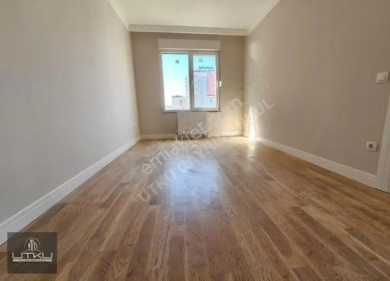 Suadiye'de Bağdat'a Yakın Lüks Binada Sıfır 2+1 Daire!!! - Görsel 3