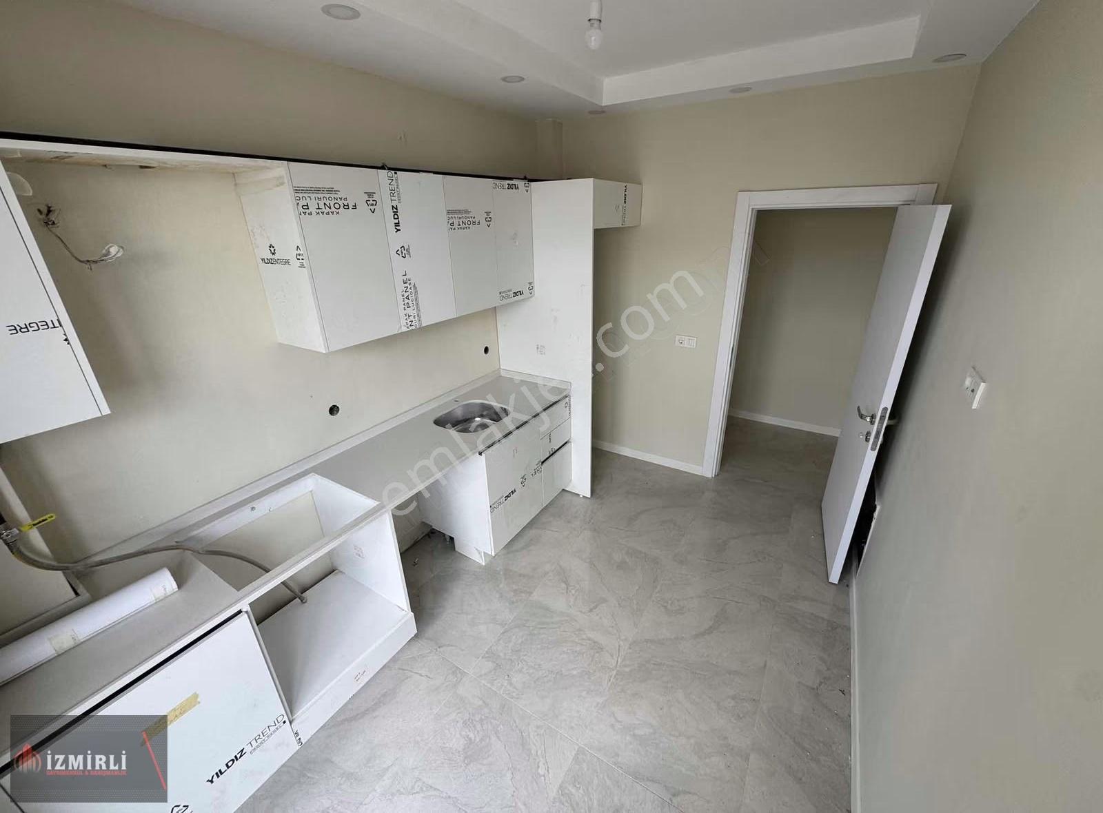 Karaman'da Havuzlu Site İçerisinde Ara Kat Sıfır 2+1 Daire - Görsel 12