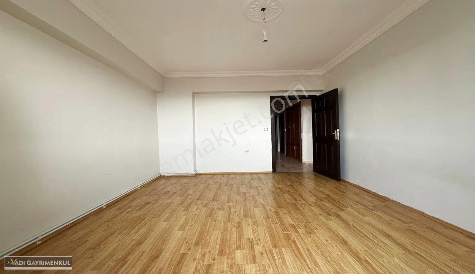 Vadiden Kafkaslarda Site İçerisinde Ankara Manzaralı 4+1 Daire - Görsel 31