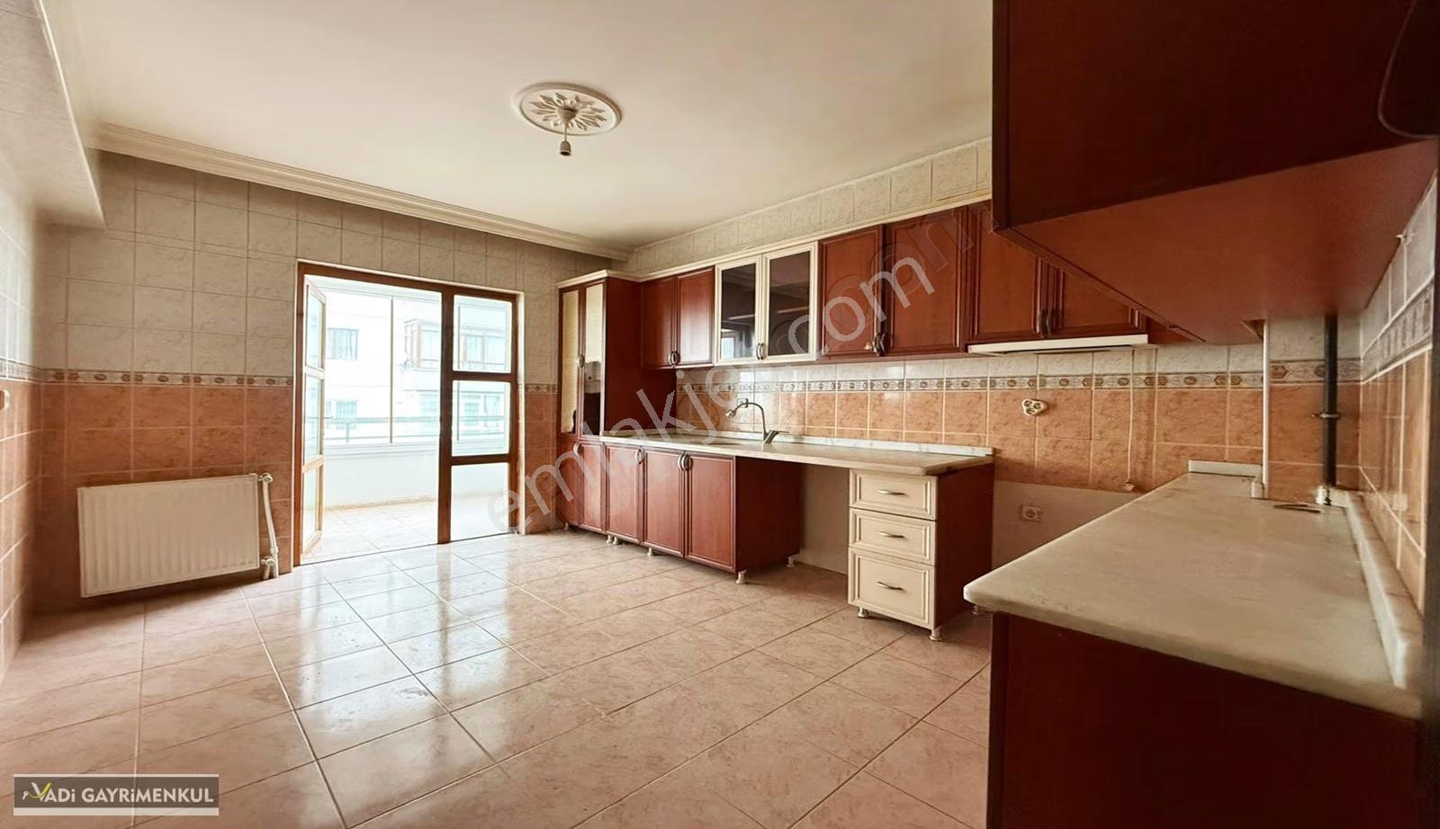 Vadiden Kafkaslarda Site İçerisinde Ankara Manzaralı 4+1 Daire - Görsel 15