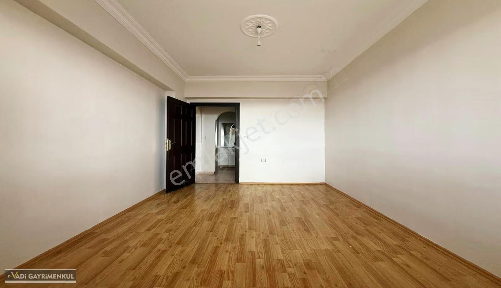 Vadiden Kafkaslarda Site İçerisinde Ankara Manzaralı 4+1 Daire - Görsel 33