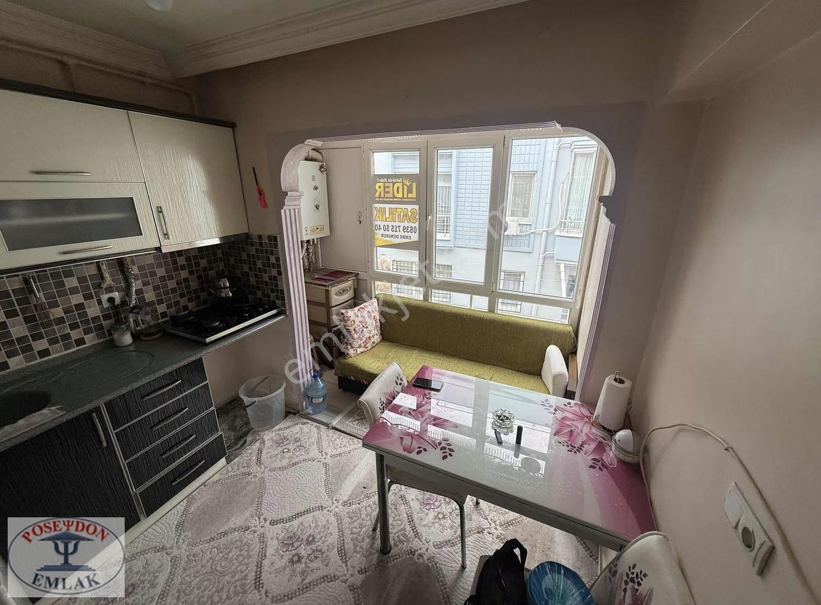 Full Eşyalı Kiralık Barbaros 2+1 Ayrı Mutfak Arakat 90 M2 - Görsel 8