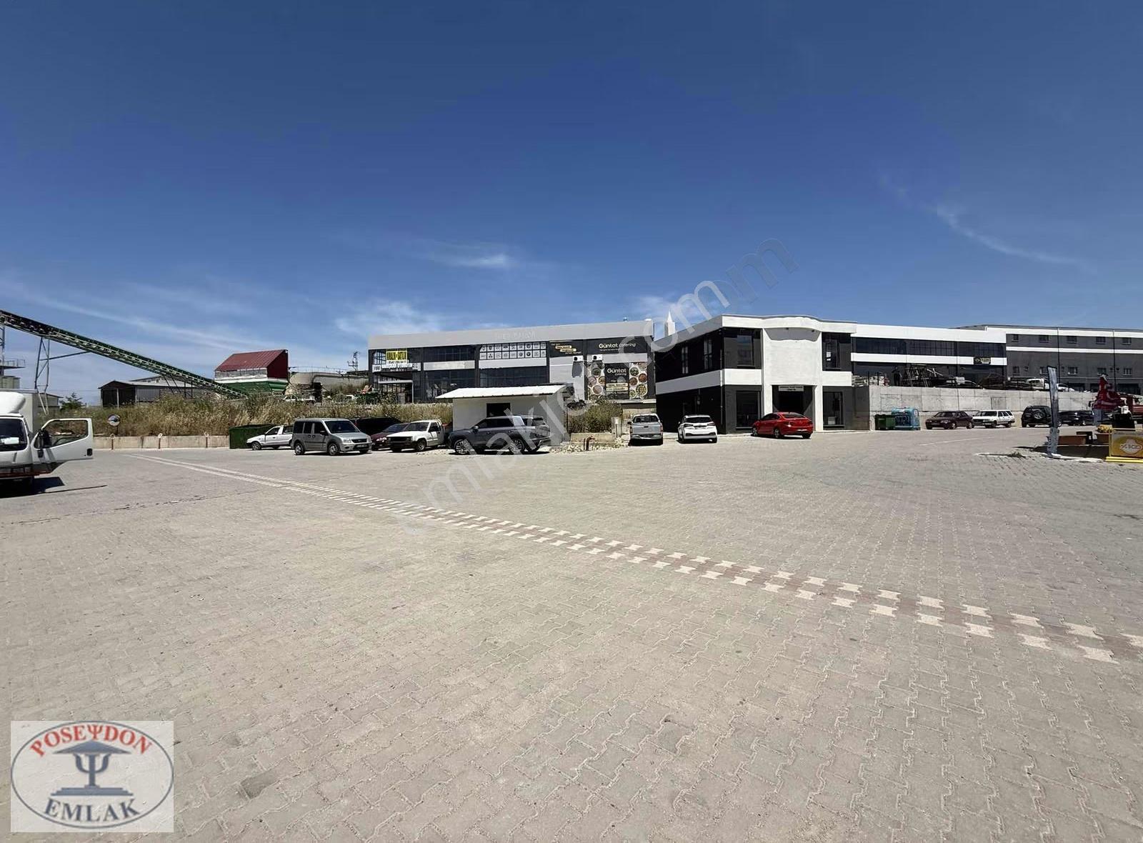 Ç.kale Işıklar Yeni Sanayi Sitesi 70 M2 Premium Kiralık İşyeri - Görsel 3