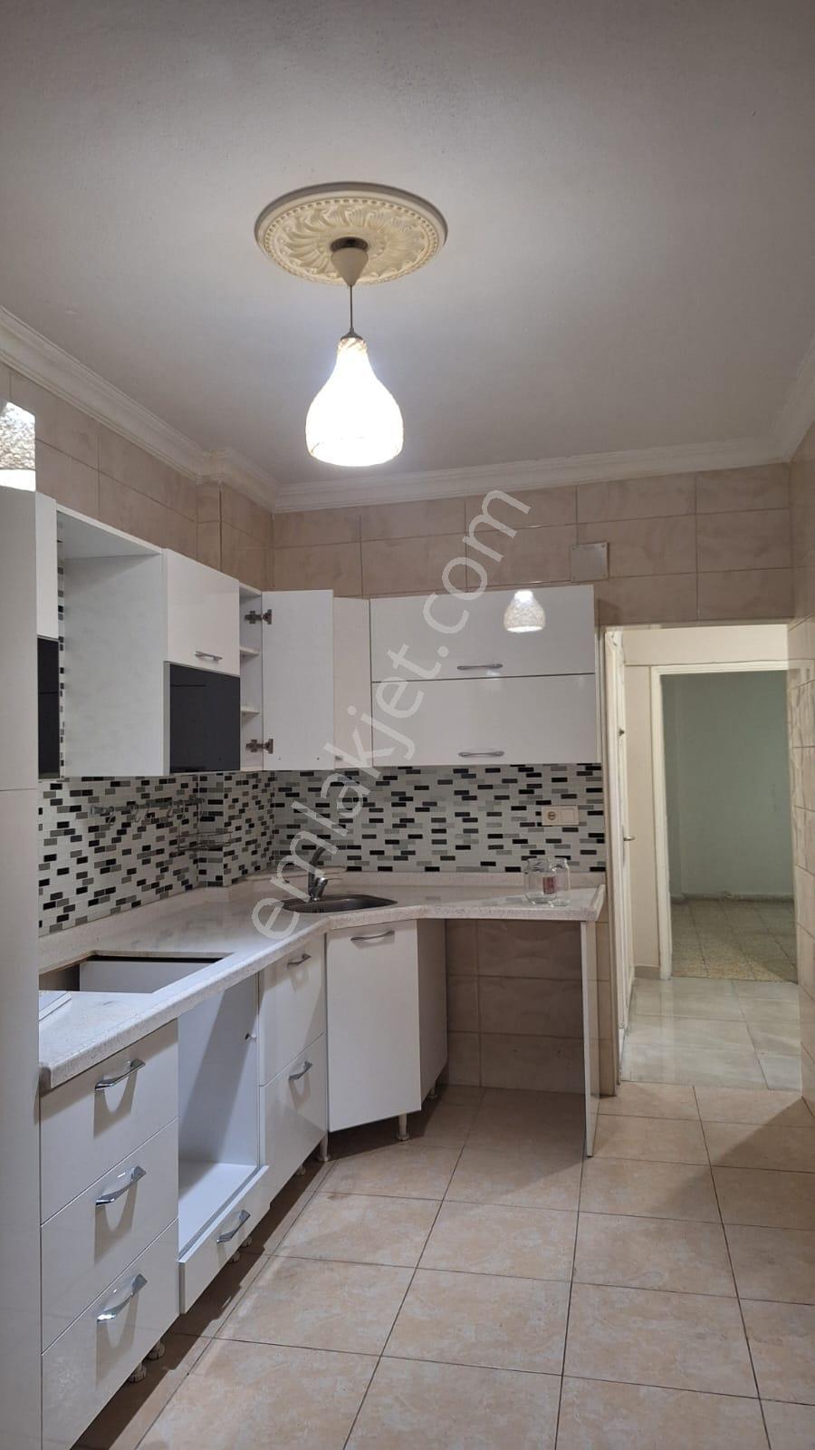 İşkur Karşısı Kiralık 3+1 130 M2 Bakımlı Daire - Görsel 12