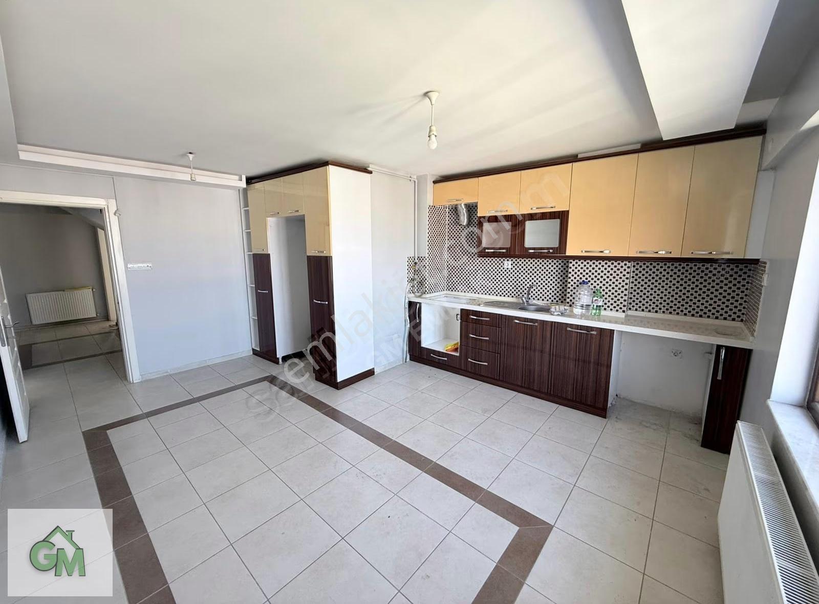 İzmir Yolu Üzeri Cadde Cephe 200 M2 Masrafsız Kiralık Ofis - Görsel 2