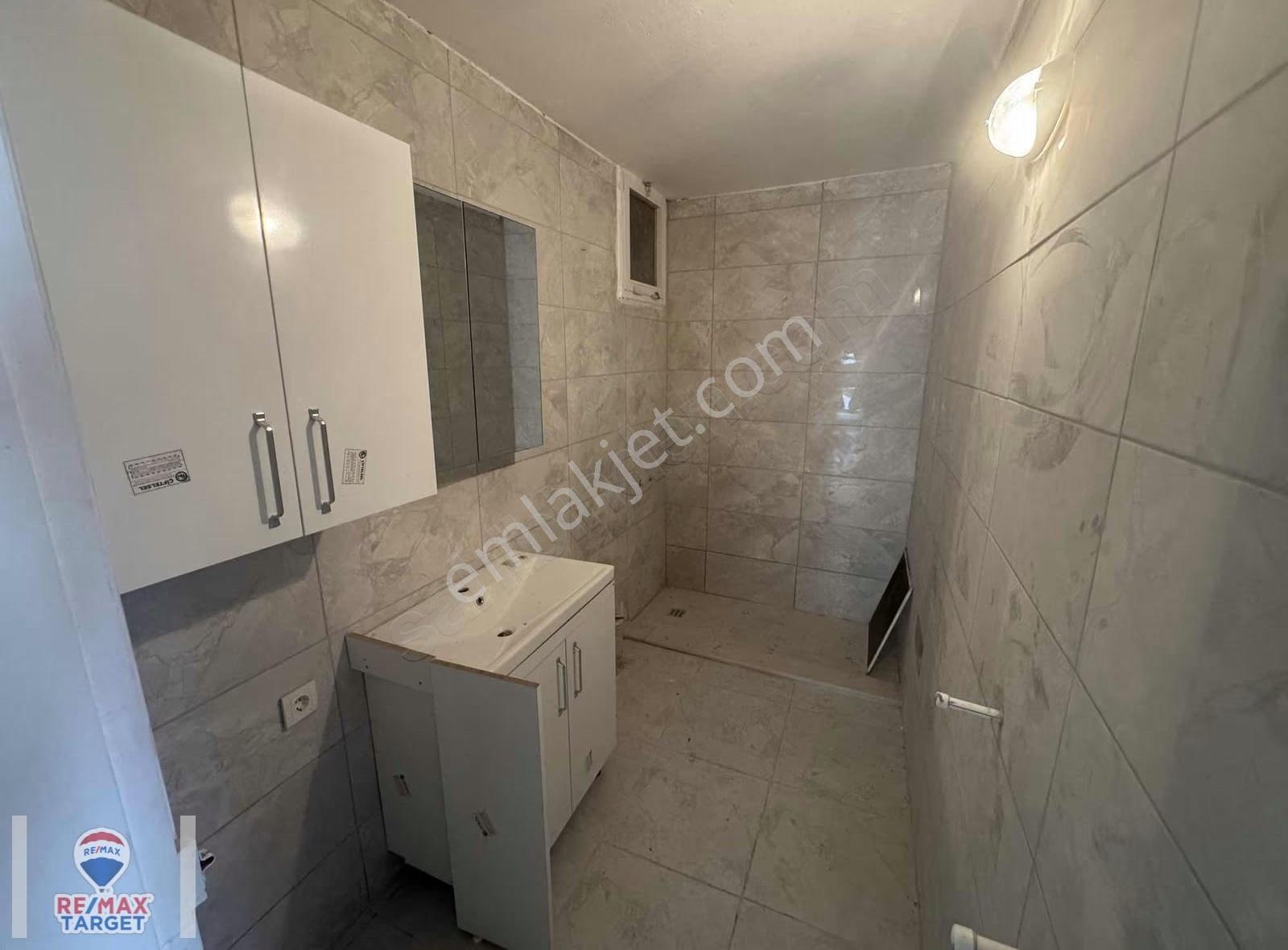 Aydınlıkevler'de Kiralık Bahçeli 3+1 Daire - Görsel 4