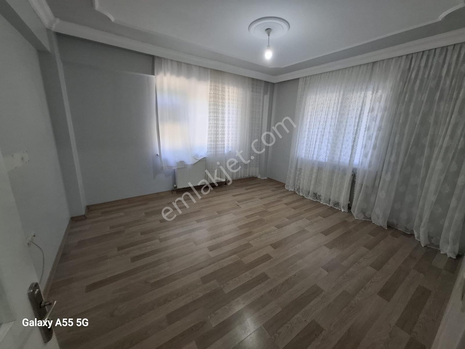 Okul Yanında Kiralık 2+1 Daire - Görsel 14
