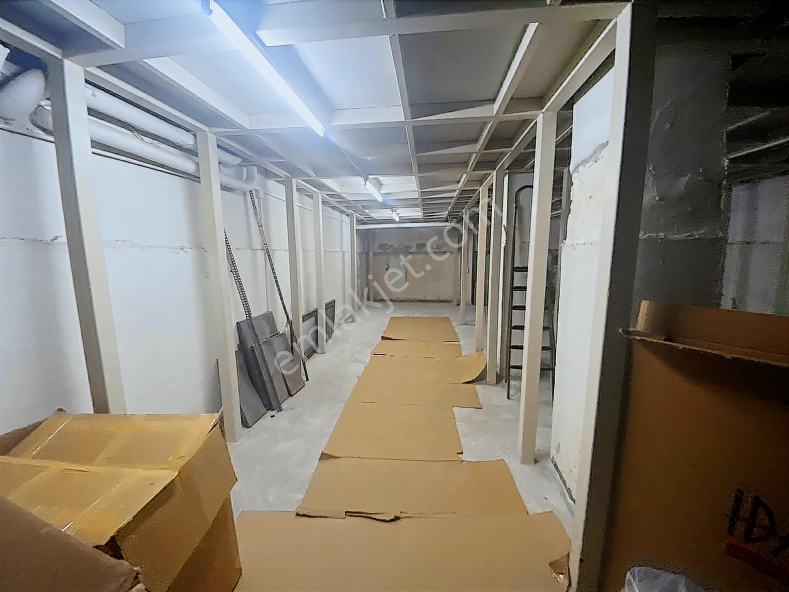 Kuttaştan 7. Cadde Üstü 360m2 2 Katlı Depo Satılık - Görsel 9