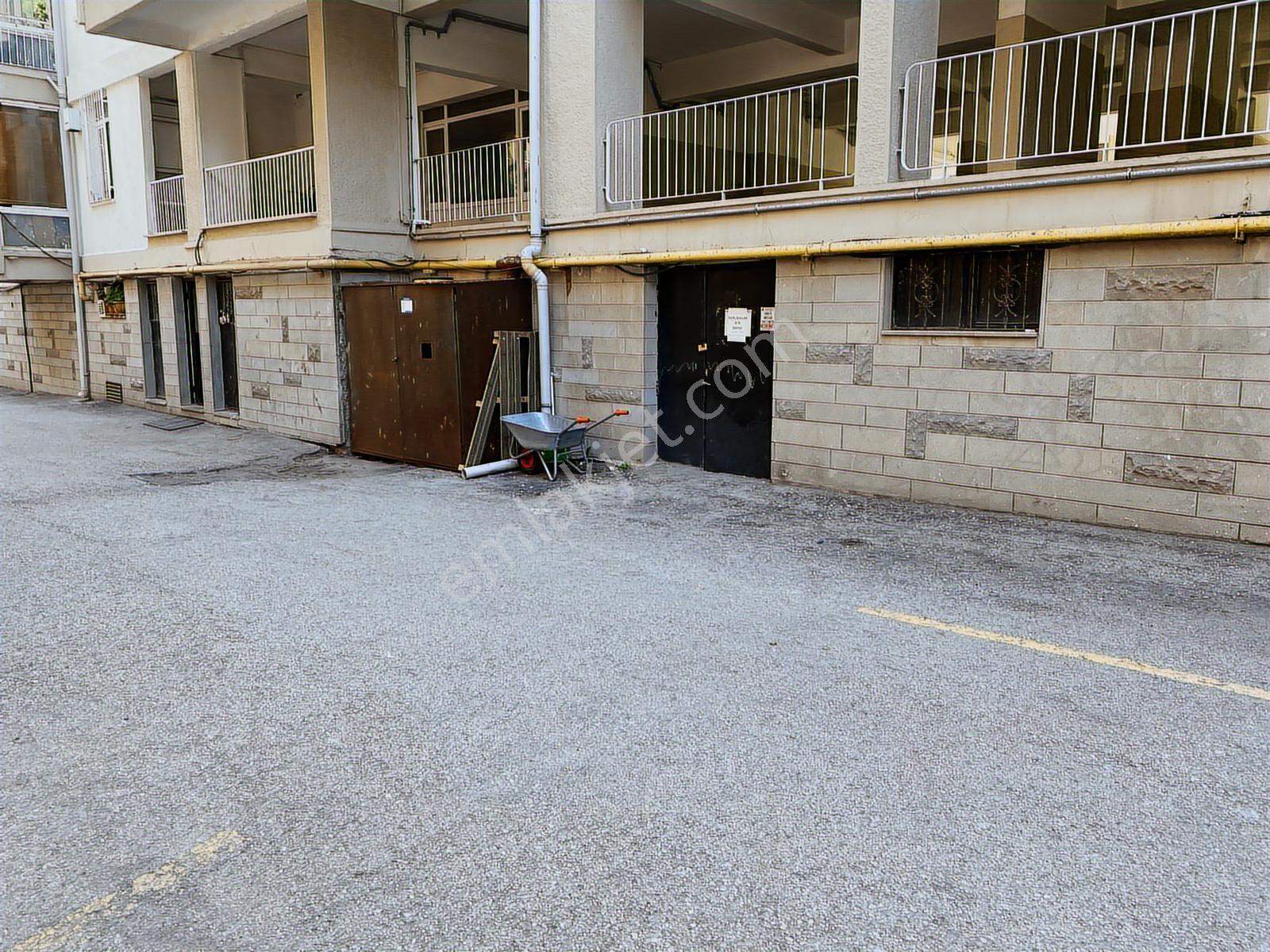 Kuttaştan 7. Cadde Üstü 360m2 2 Katlı Depo Satılık - Görsel 6