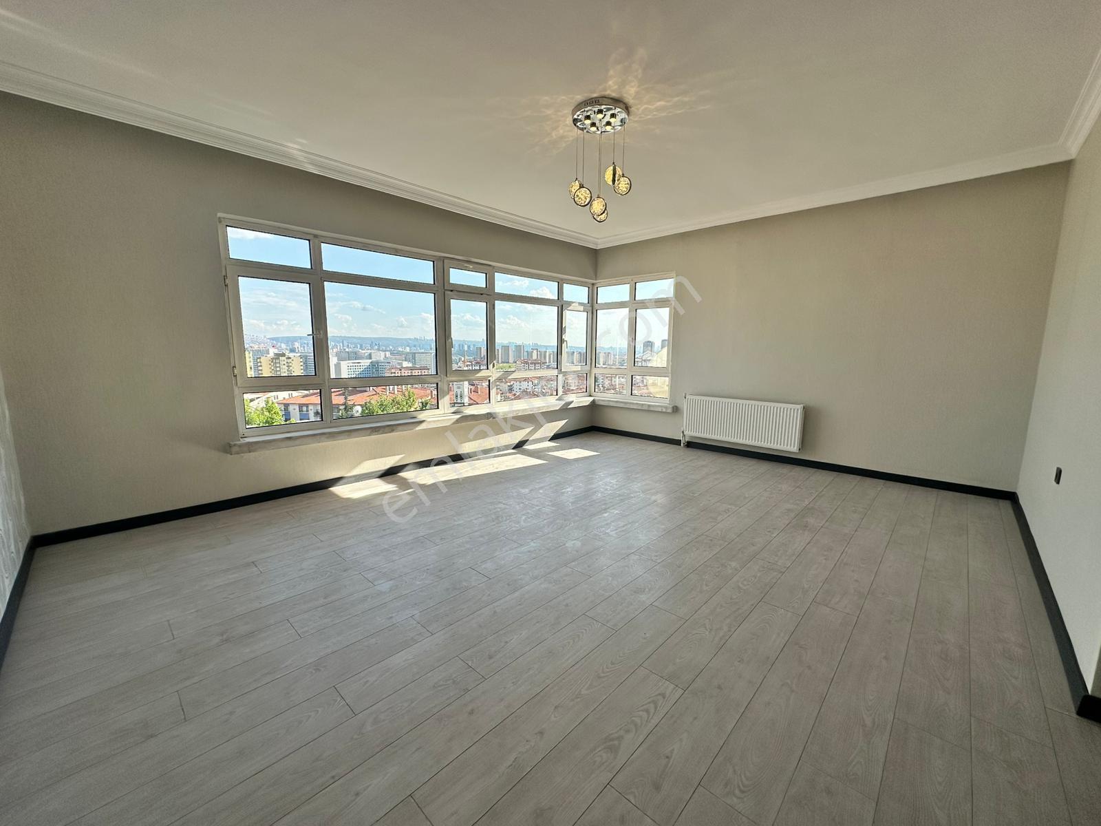 Aşağı Eğlence'de Ankara Manzaralı Geniş Mutfak Full Yapılı Acil! - Görsel 22