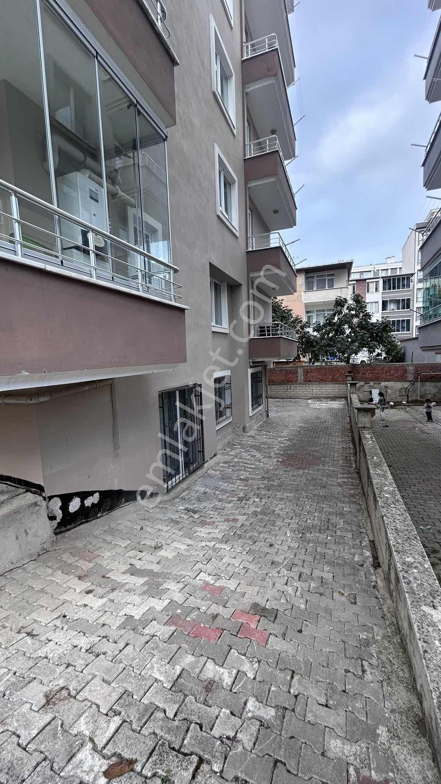 Atakent Tramvay Altında Kiralık 3+1 Daire - Görsel 22