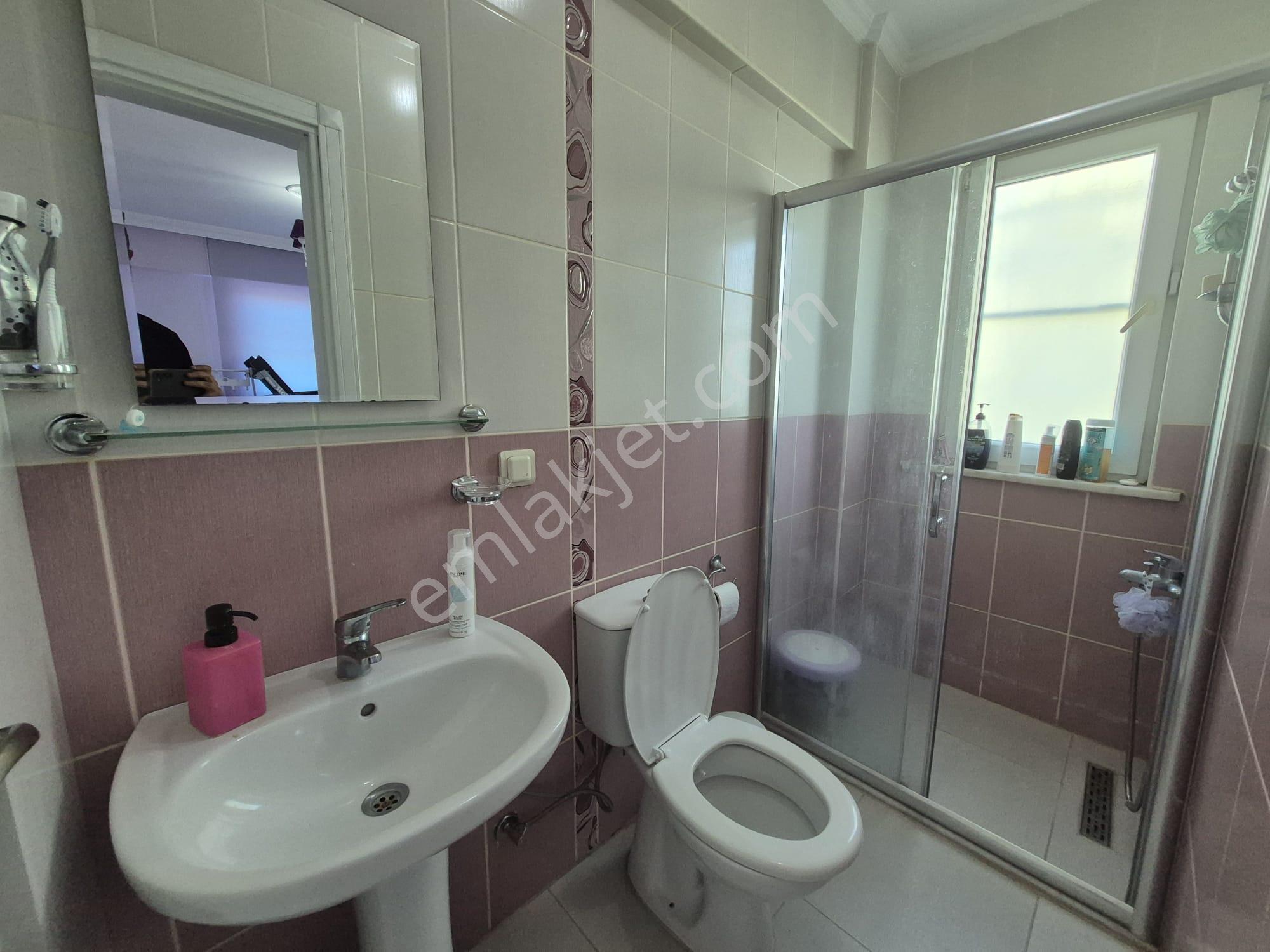 Güre'de Havuzlu Site İçinde Satılık Tek Müstakil Full Eşyalı Villa - Görsel 17