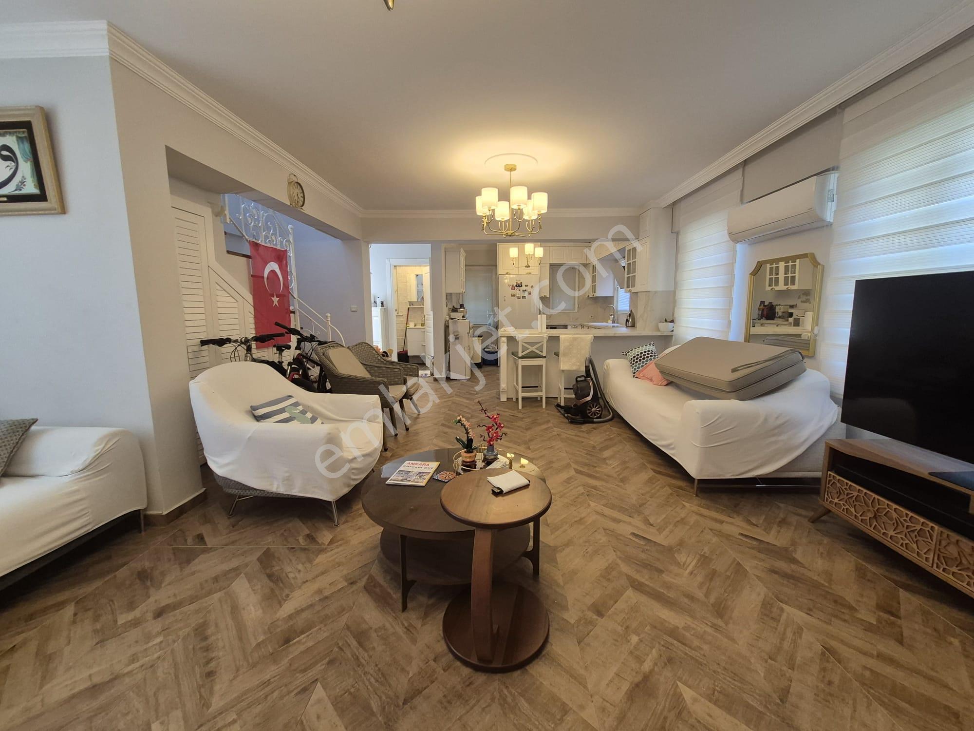 Güre'de Havuzlu Site İçinde Satılık Tek Müstakil Full Eşyalı Villa - Görsel 6