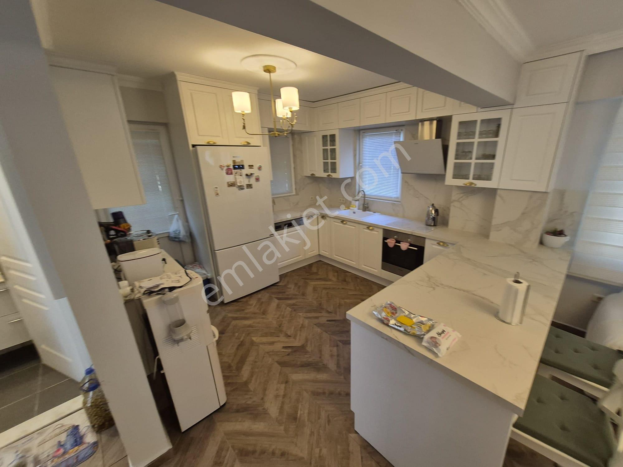 Güre'de Havuzlu Site İçinde Satılık Tek Müstakil Full Eşyalı Villa - Görsel 12