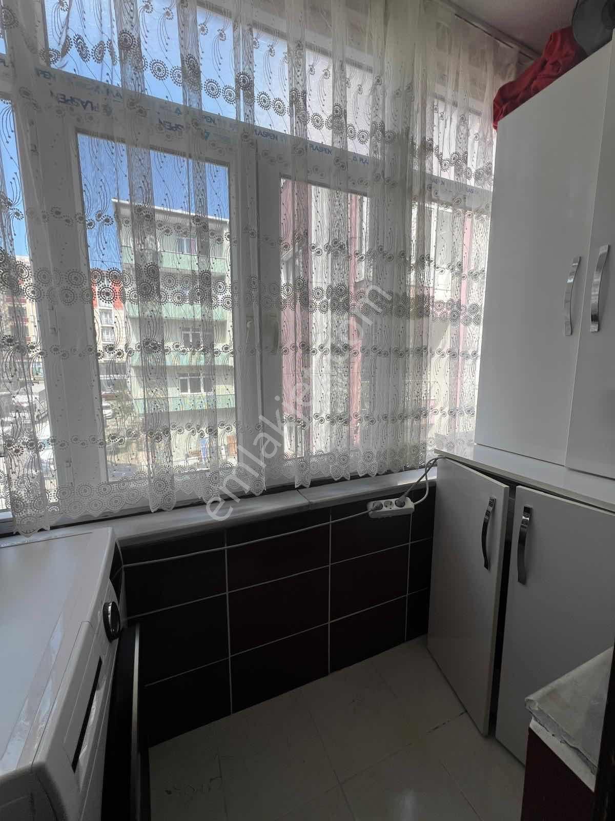 Muhittin Mah.onur Market Sokağı 3+1 / 150 M2 Ara Kat Dubleks - Görsel 25