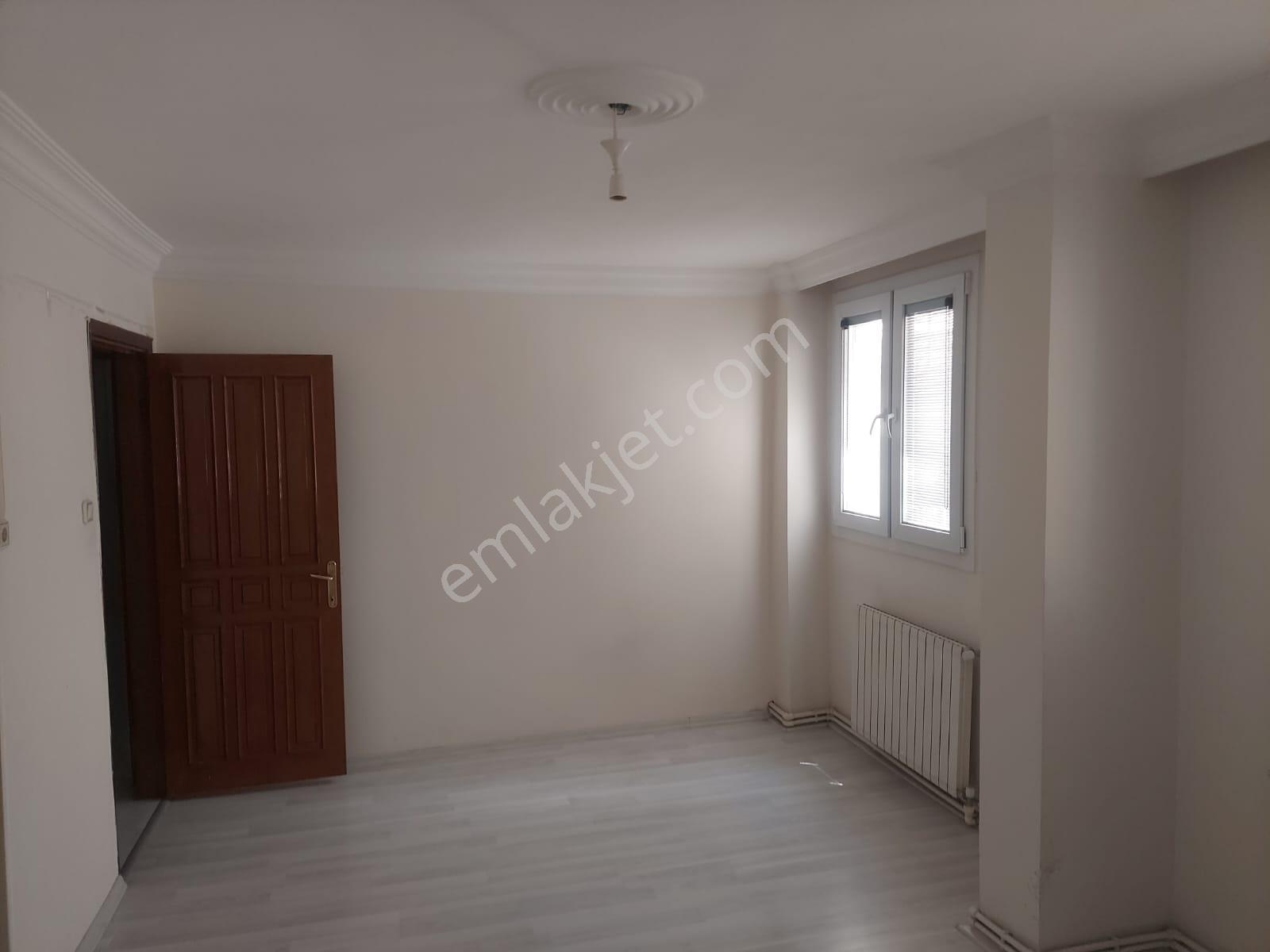 Buca Yiğitler' De Merkezi 2+1 Geniş Bahçe Dubleksi Kiralık Daire - Görsel 2